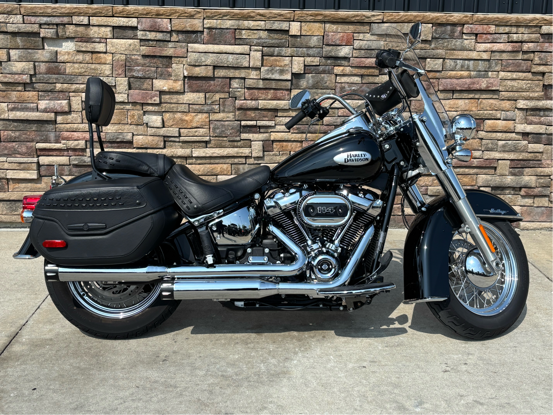 2024 Harley-Davidson Heritage Classic 114 in Columbia, Missouri - Photo 14