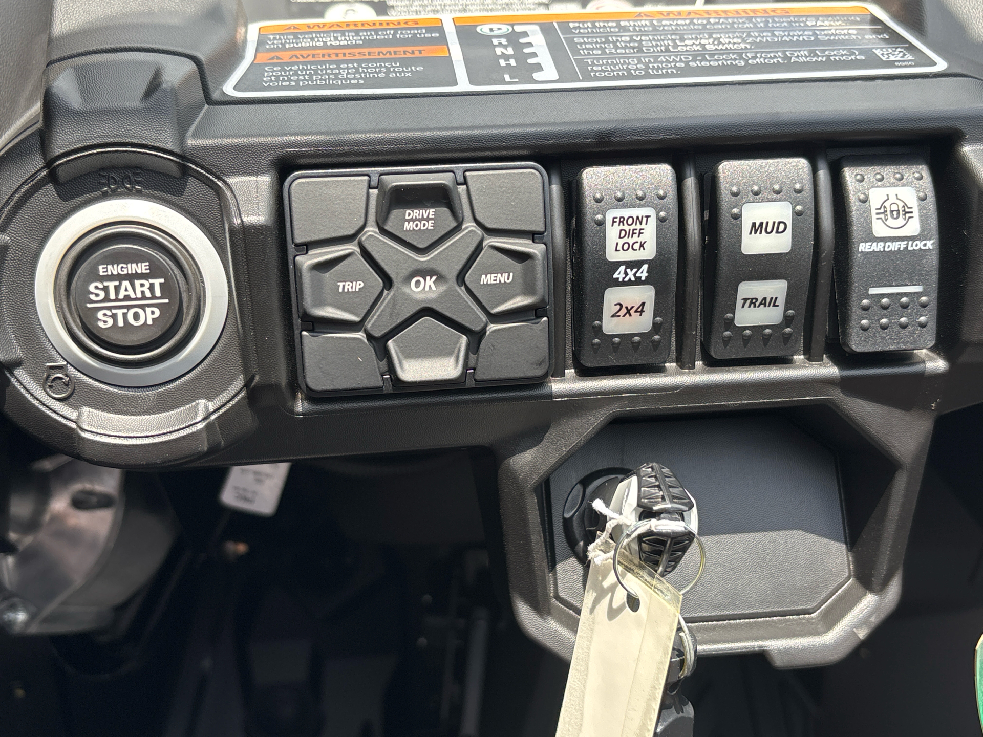 2025 Can-Am Commander X MR in Columbia, Missouri - Photo 9