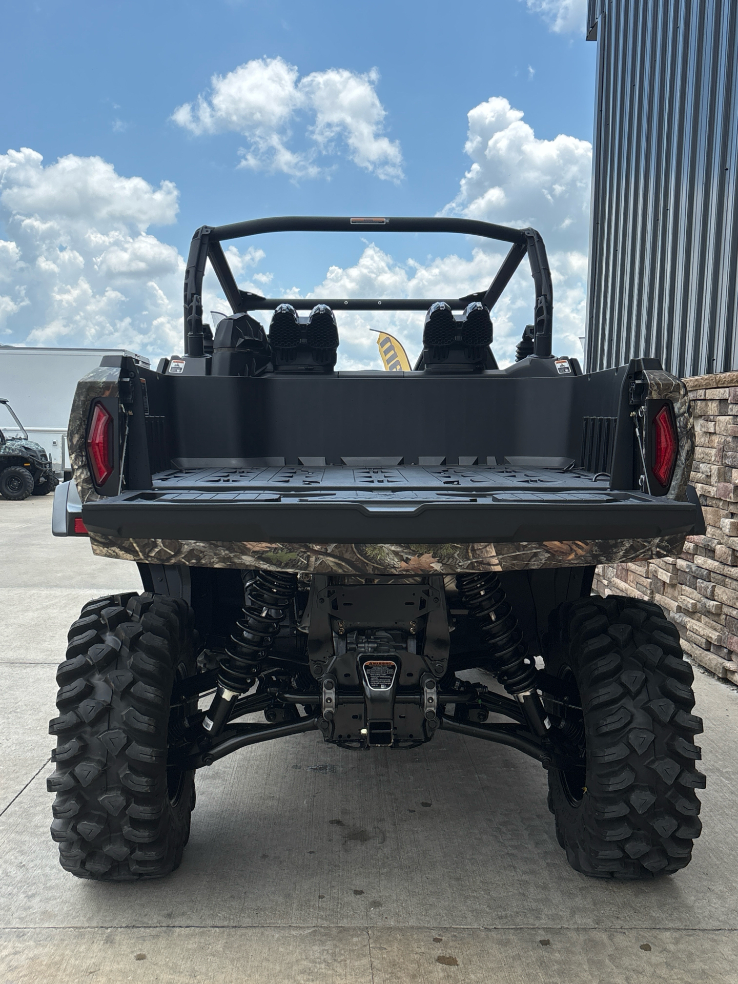 2025 Can-Am Commander X MR in Columbia, Missouri - Photo 12