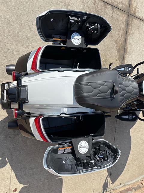 2025 Indian Motorcycle Challenger® Elite in Columbia, Missouri - Photo 6