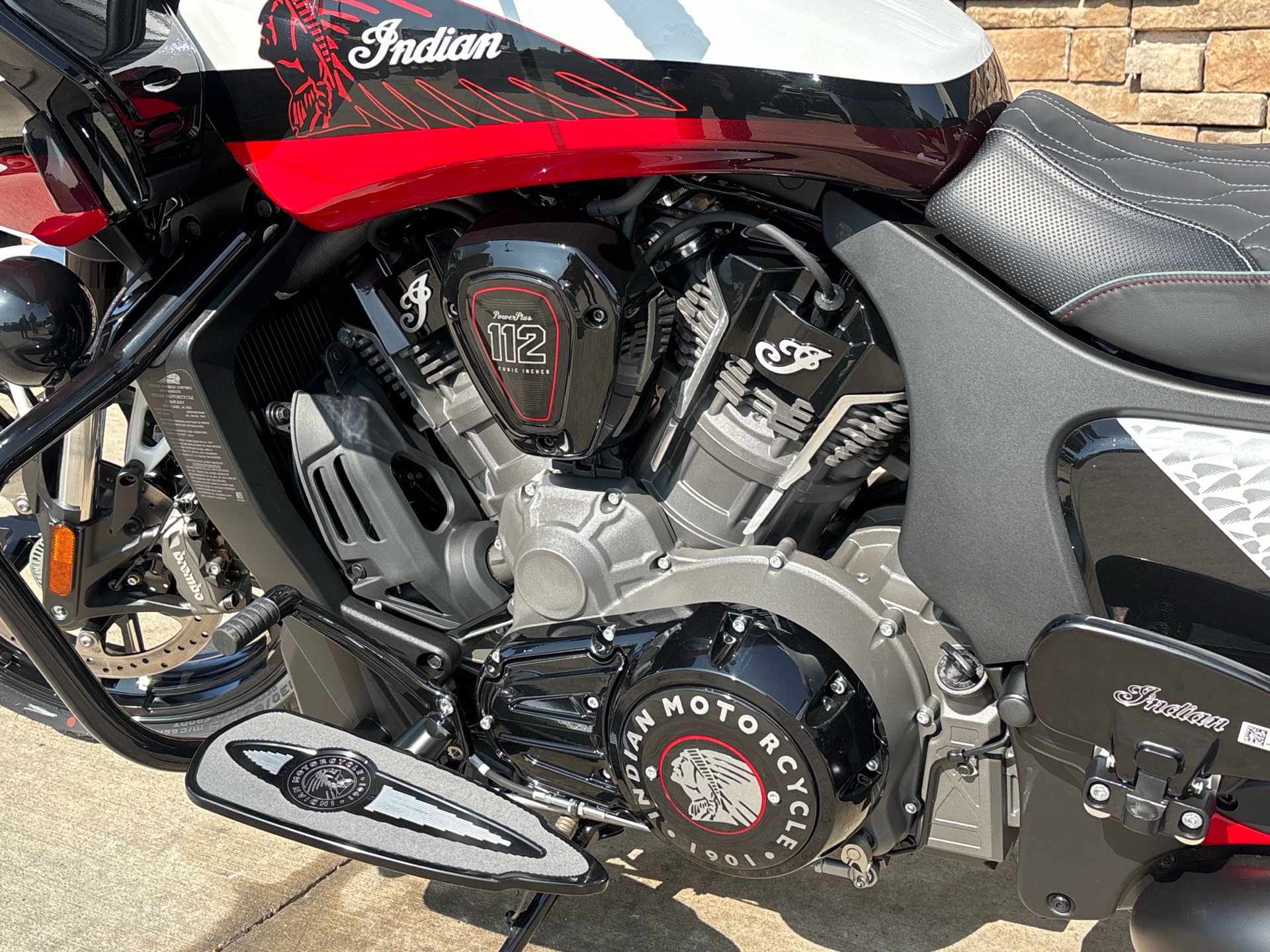 2025 Indian Motorcycle Challenger® Elite in Columbia, Missouri - Photo 12