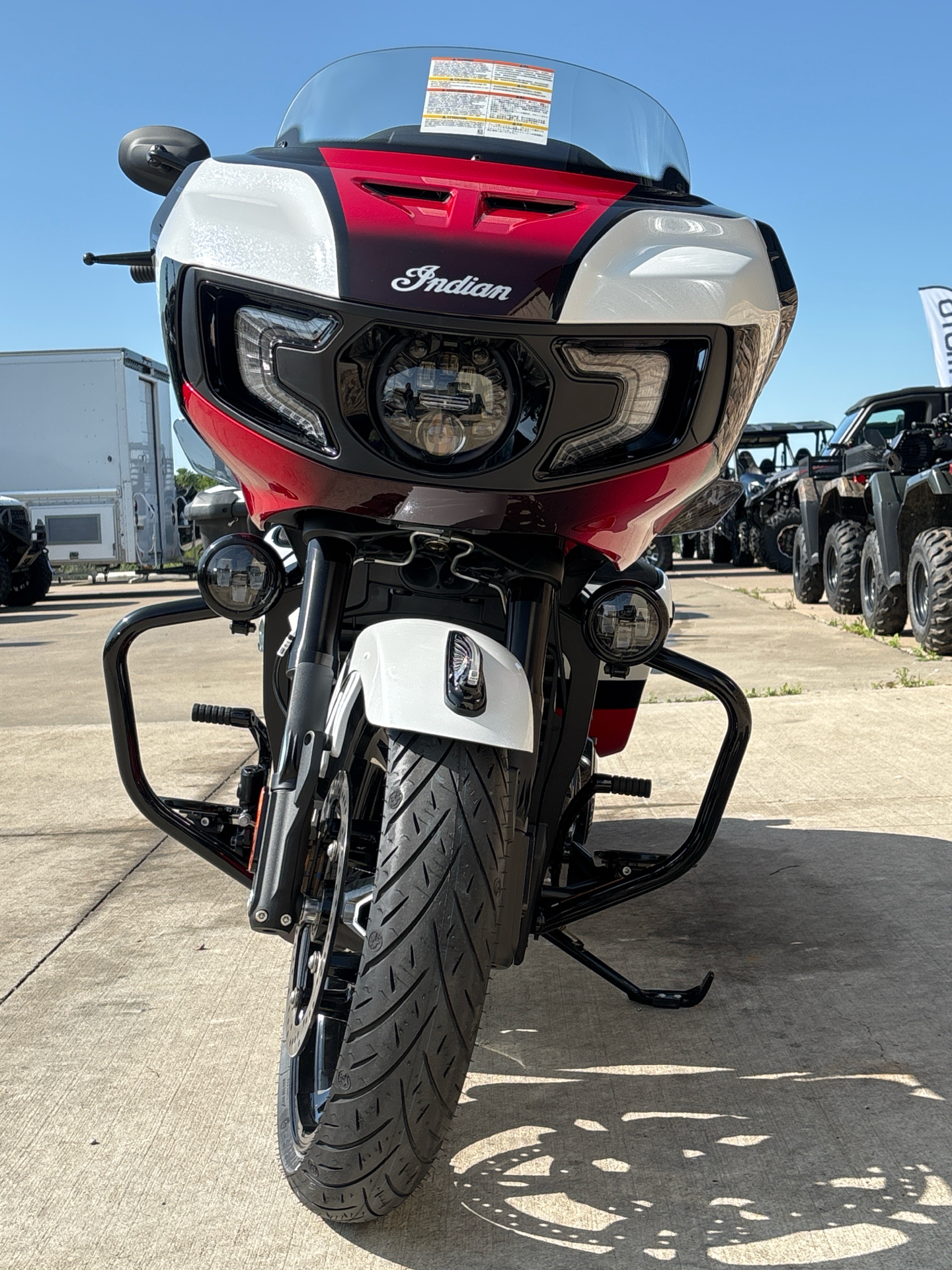 2025 Indian Motorcycle Challenger® Elite in Columbia, Missouri - Photo 14