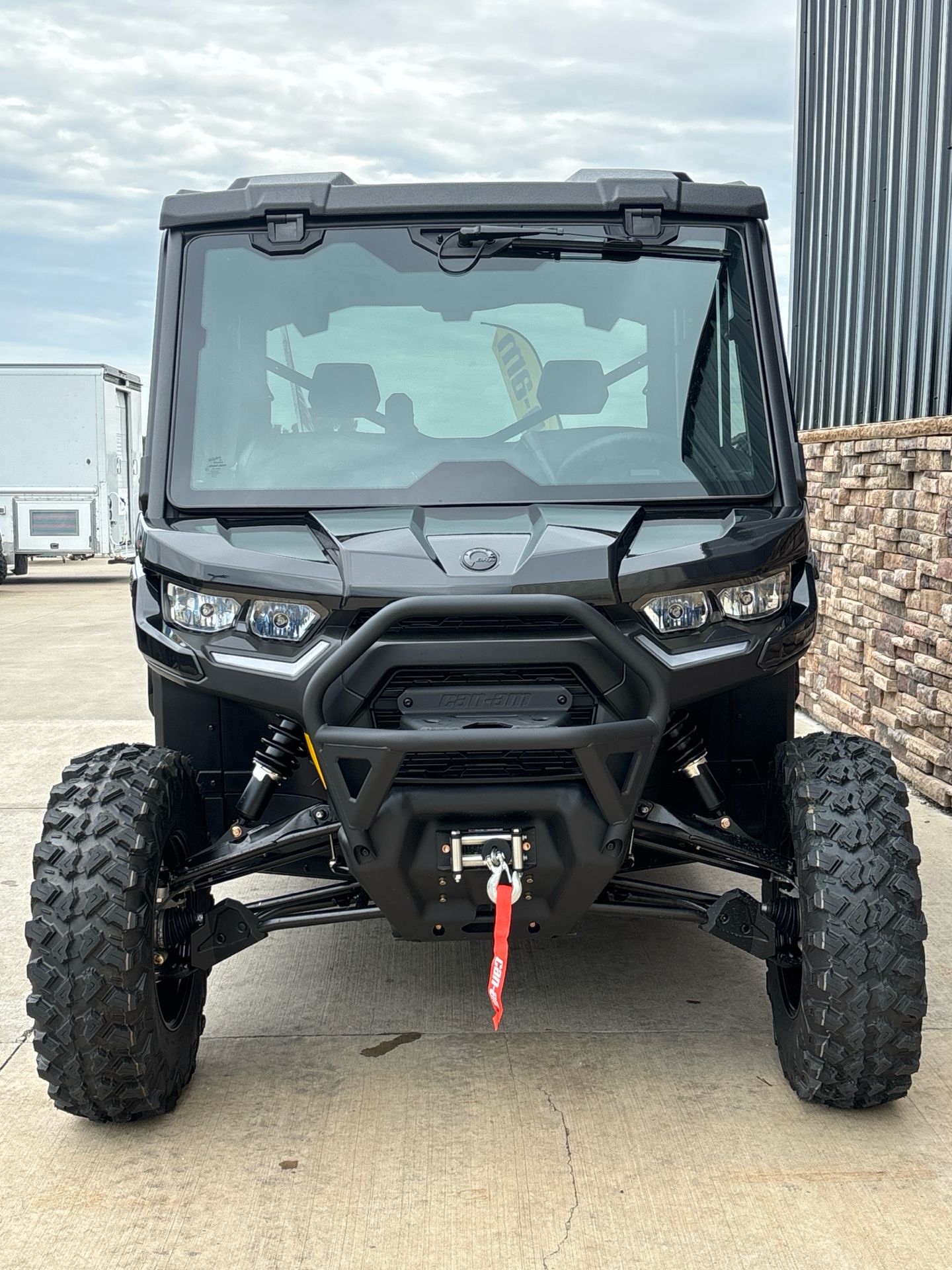 2025 Can-Am Defender MAX Lone Star CAB in Columbia, Missouri - Photo 6