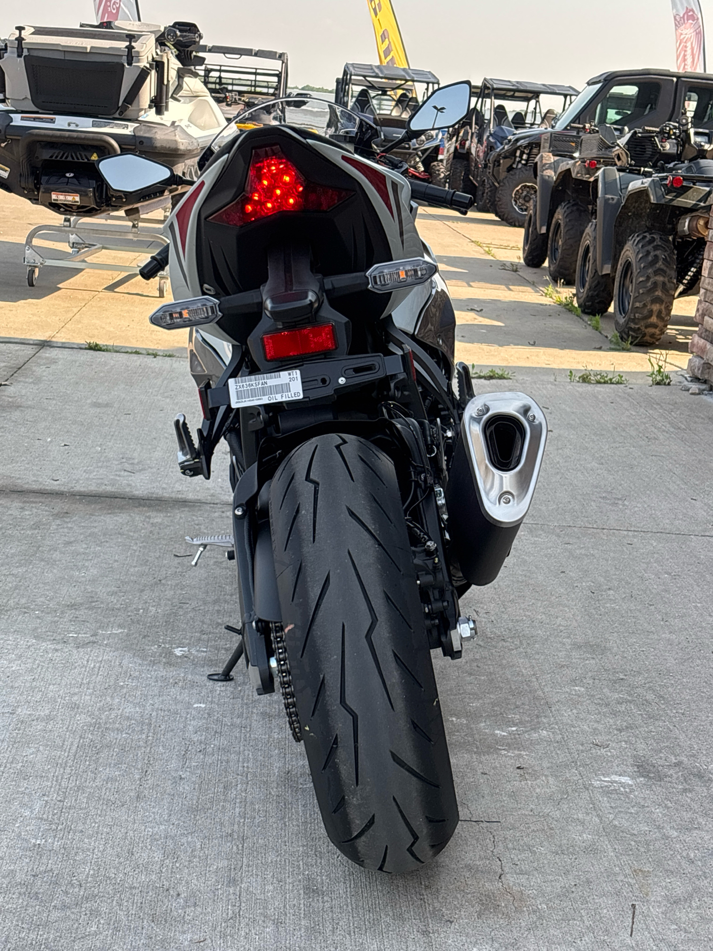 2025 Kawasaki Ninja ZX-6R in Columbia, Missouri - Photo 10