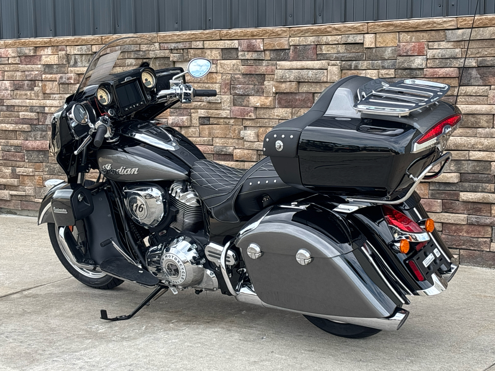 2024 Indian Motorcycle Roadmaster® with PowerBand Audio Package in Columbia, Missouri - Photo 3