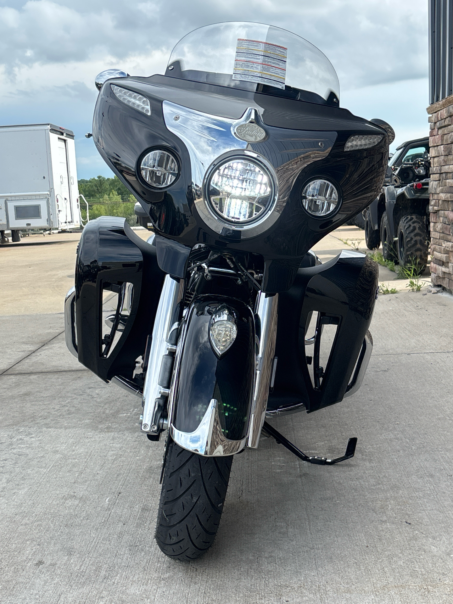 2024 Indian Motorcycle Roadmaster® with PowerBand Audio Package in Columbia, Missouri - Photo 16