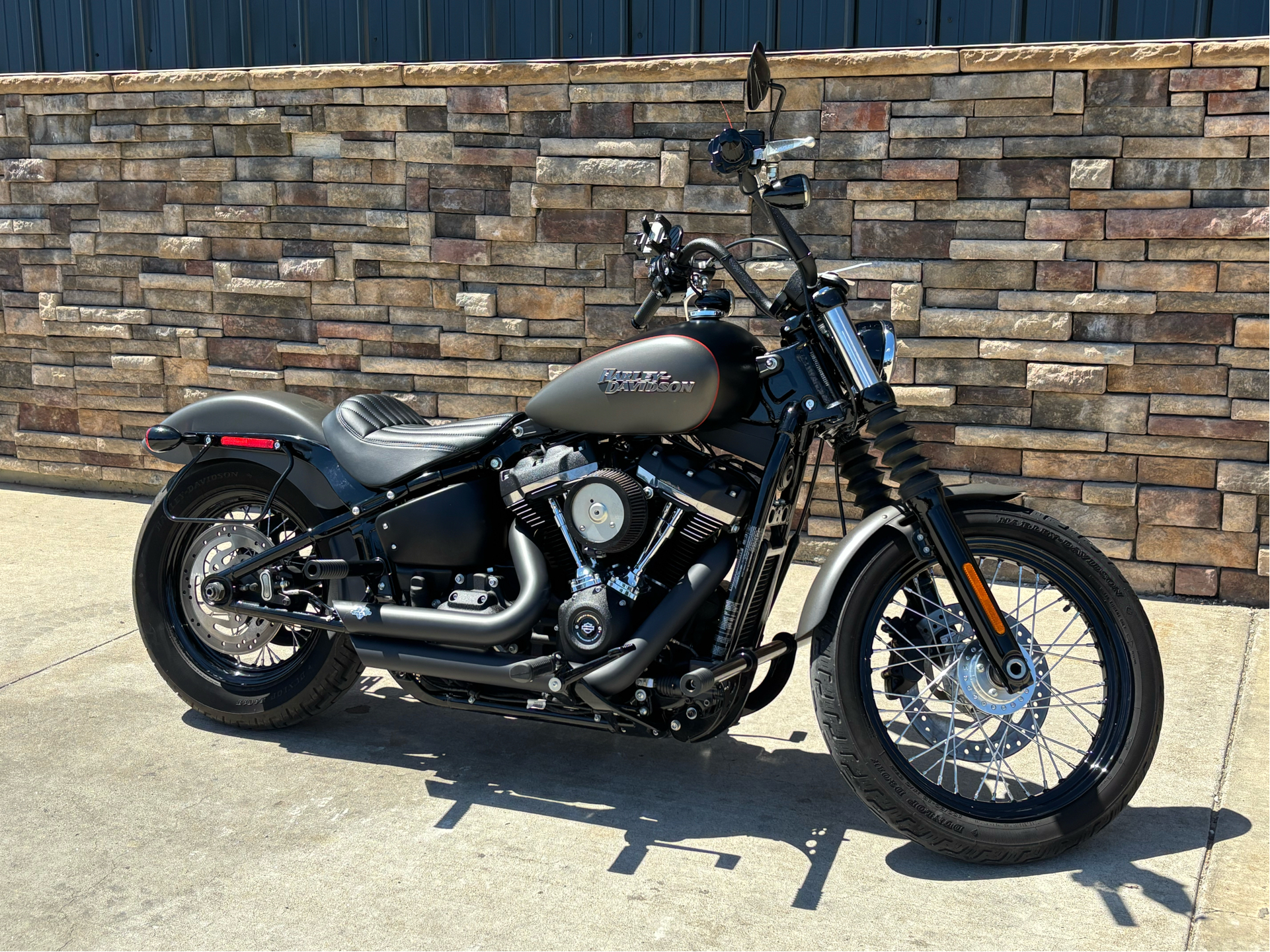 2018 Harley-Davidson Street Bob® 107 in Columbia, Missouri - Photo 3
