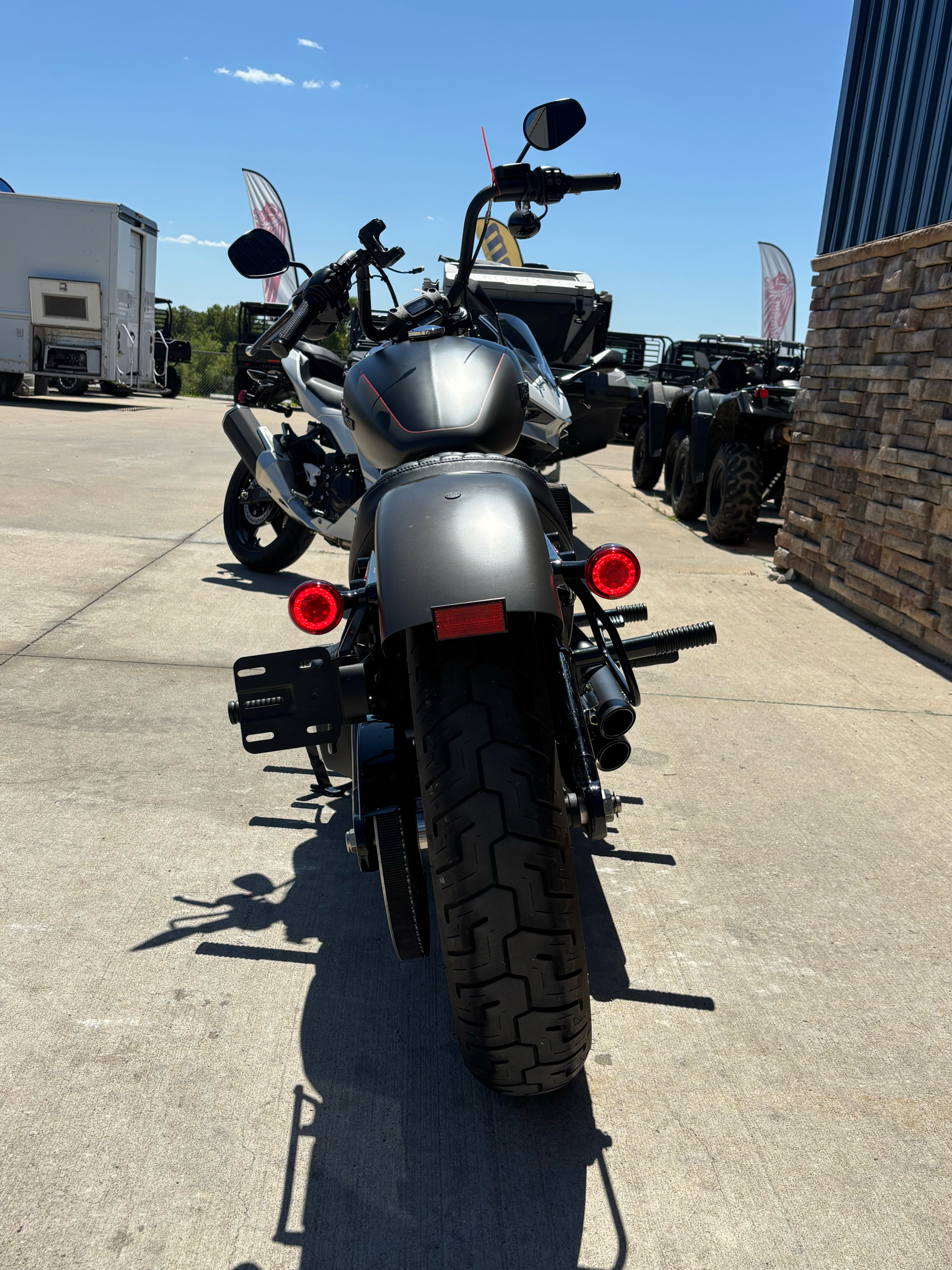 2018 Harley-Davidson Street Bob® 107 in Columbia, Missouri - Photo 11