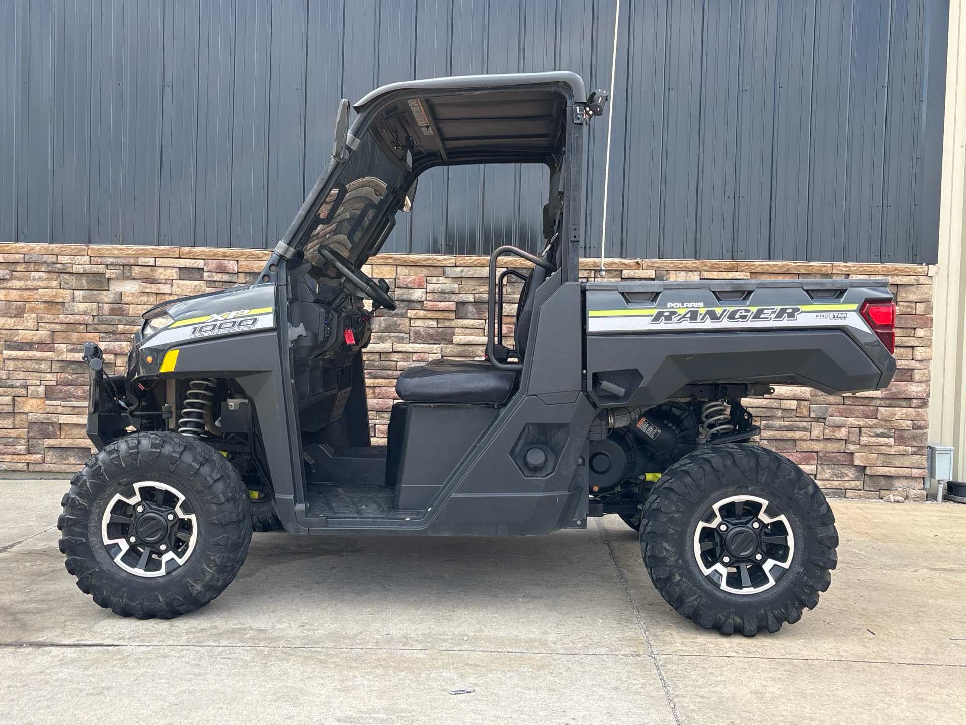 2019 Polaris Ranger XP 1000 EPS Premium in Columbia, Missouri - Photo 14