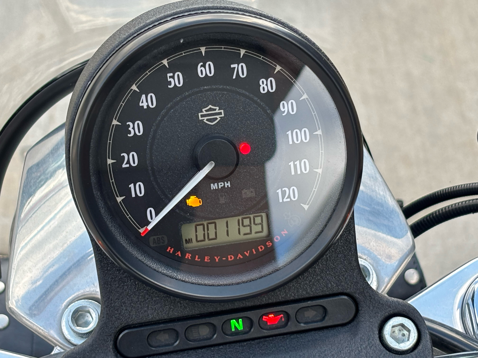 2017 Harley-Davidson Superlow® in Columbia, Missouri - Photo 7