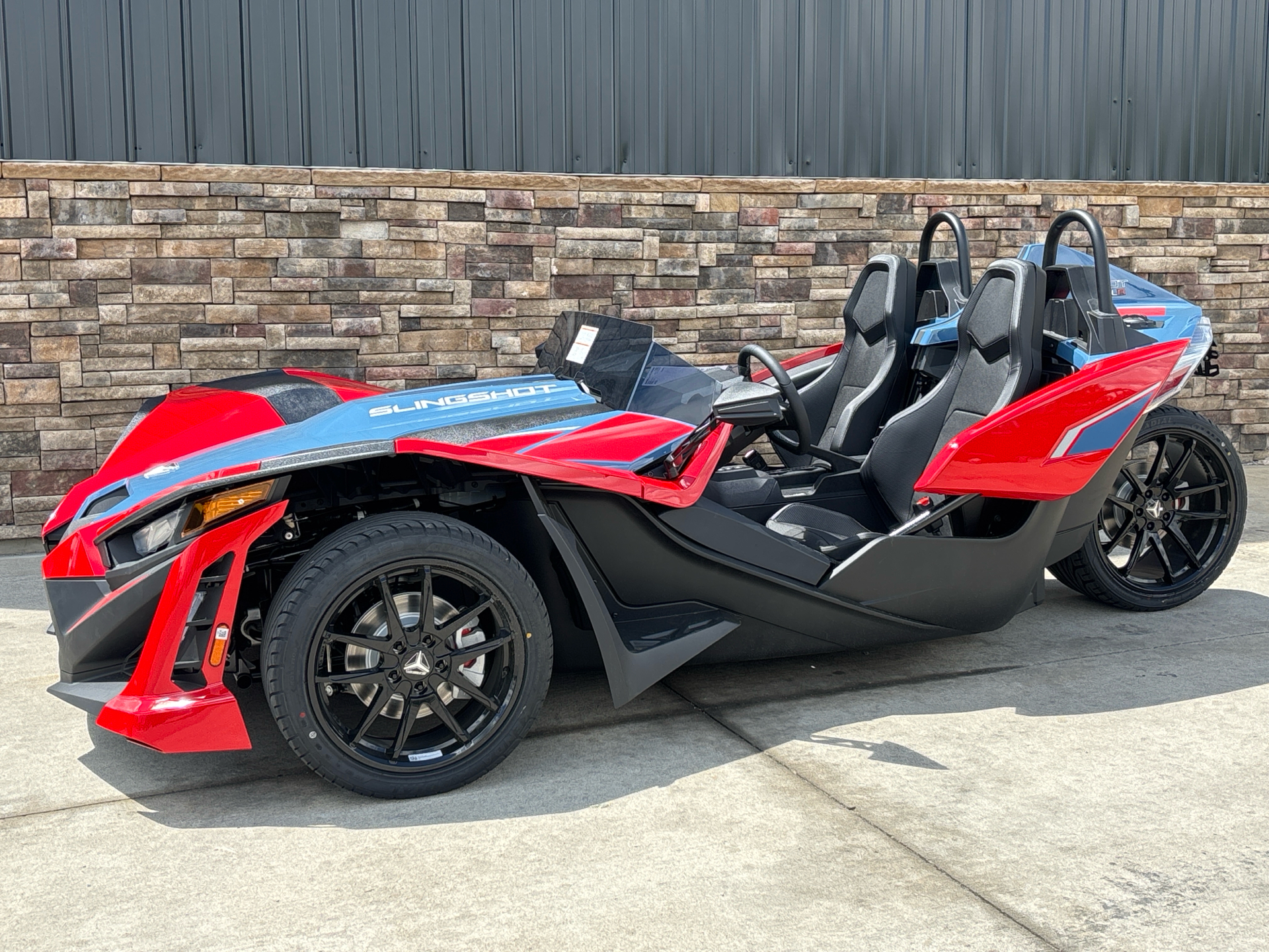 2025 Slingshot Slingshot SLR - AutoDrive in Columbia, Missouri - Photo 2