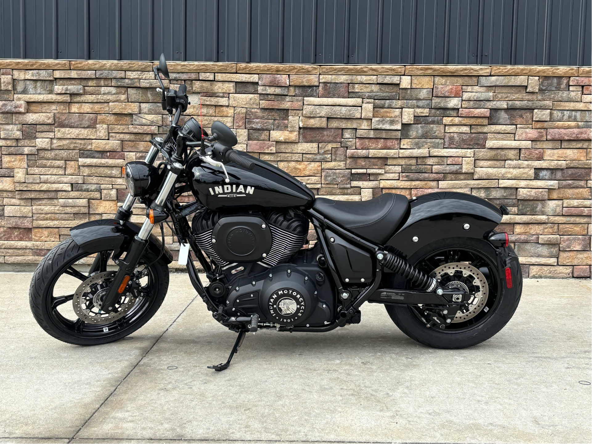 2025 Indian Motorcycle Chief in Columbia, Missouri - Photo 1