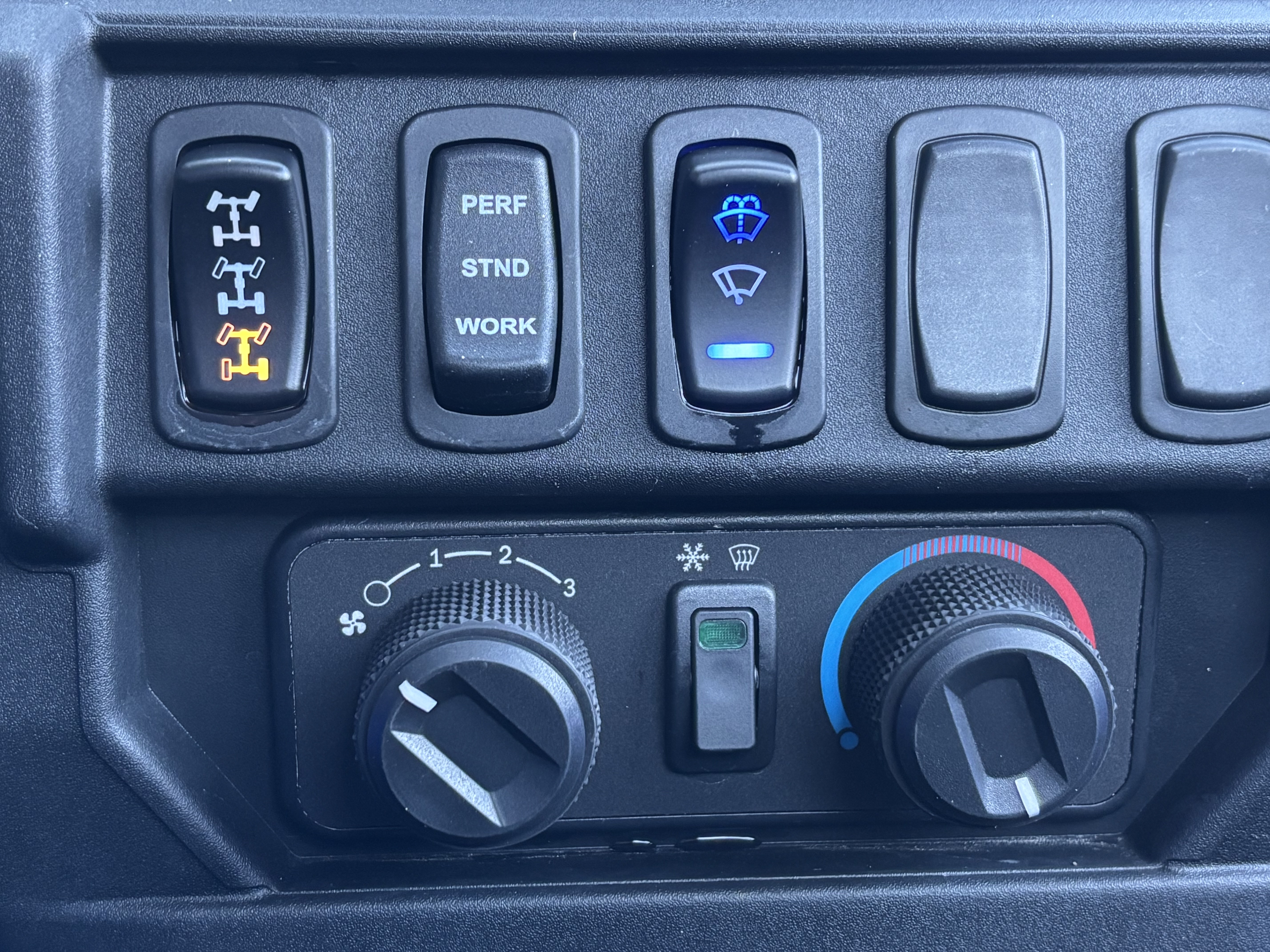 2026 Polaris Ranger XP 1000 NorthStar Edition Premium in Columbia, Missouri - Photo 9