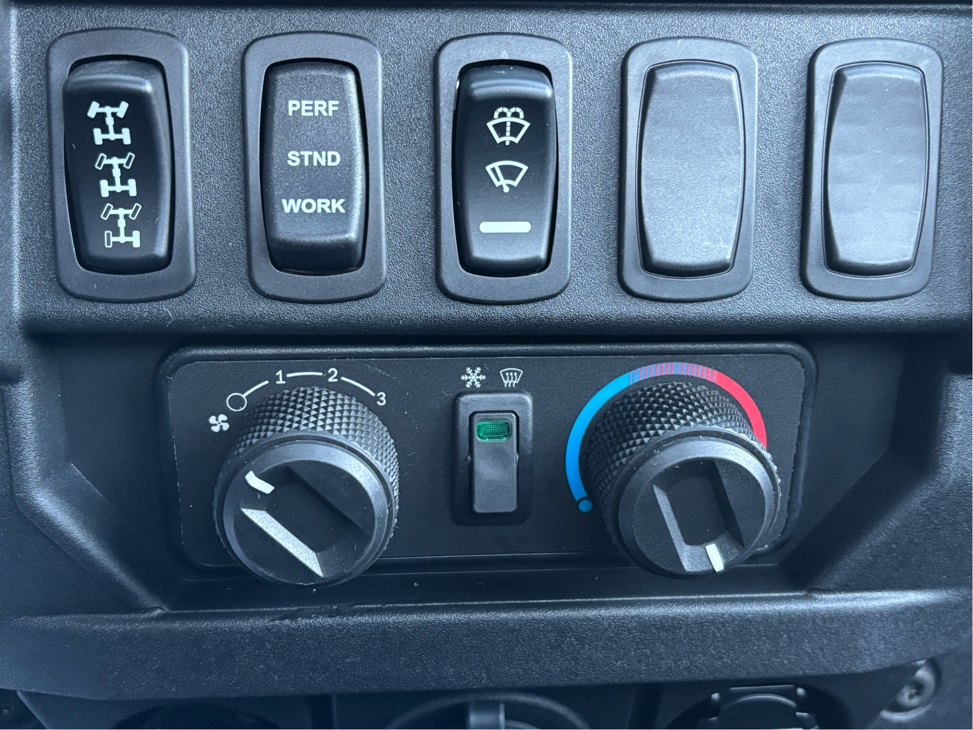 2026 Polaris Ranger XP 1000 NorthStar Edition Premium in Columbia, Missouri - Photo 8