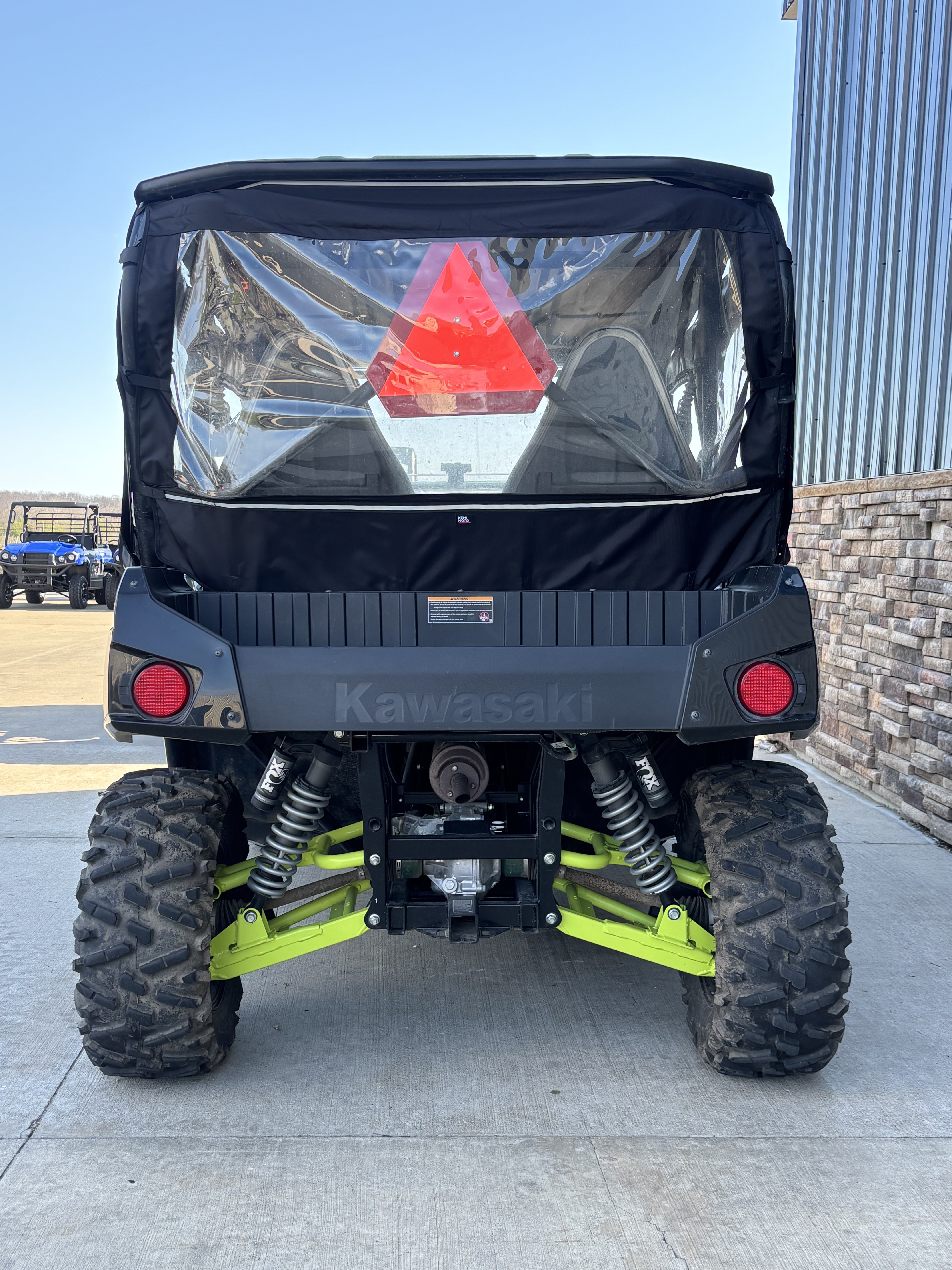 Used 2023 Kawasaki Teryx4 S LE, Columbia MO | Specs, Price, Photos