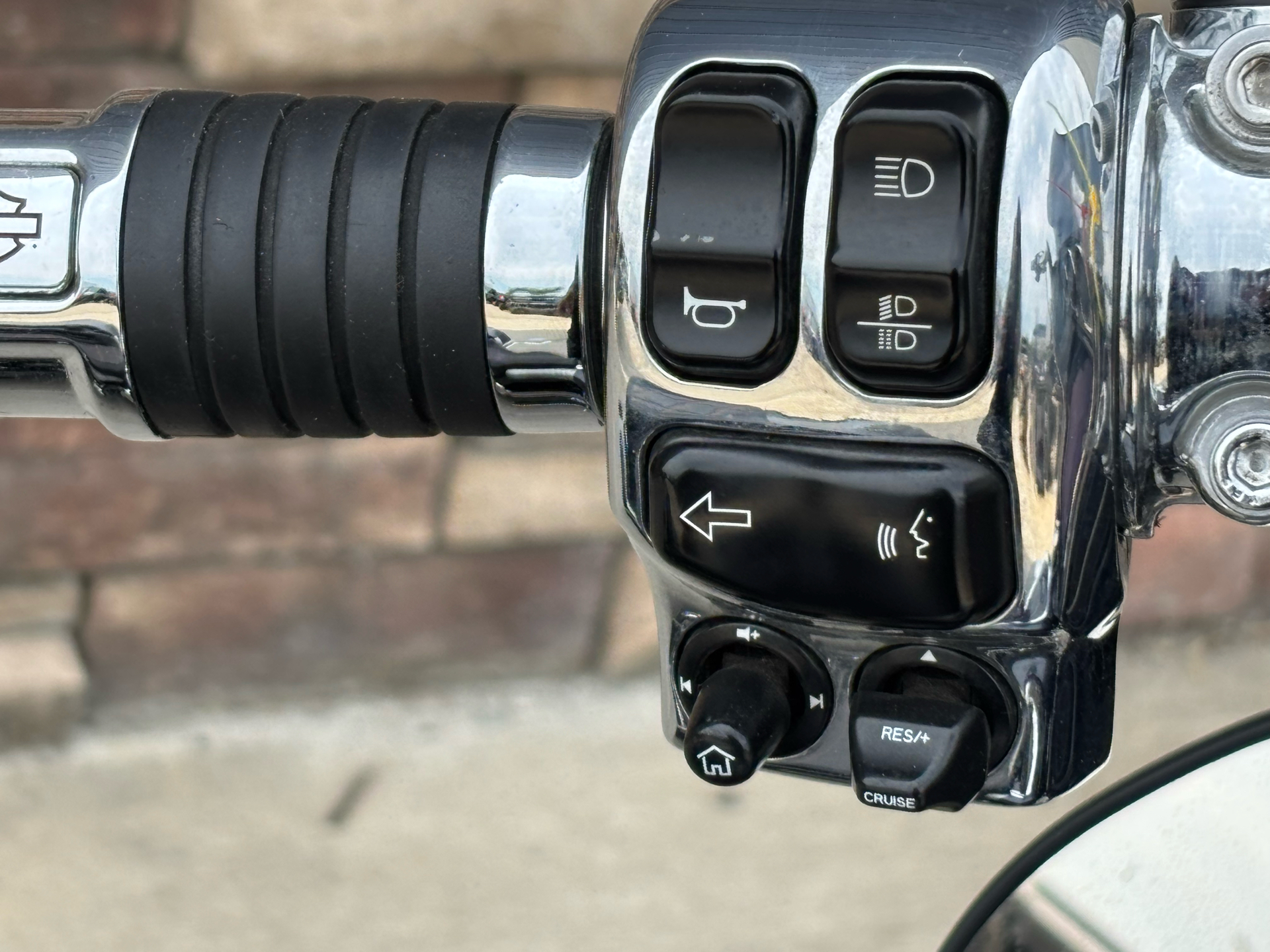 2019 Harley-Davidson CVO™ Street Glide® in Columbia, Missouri - Photo 10