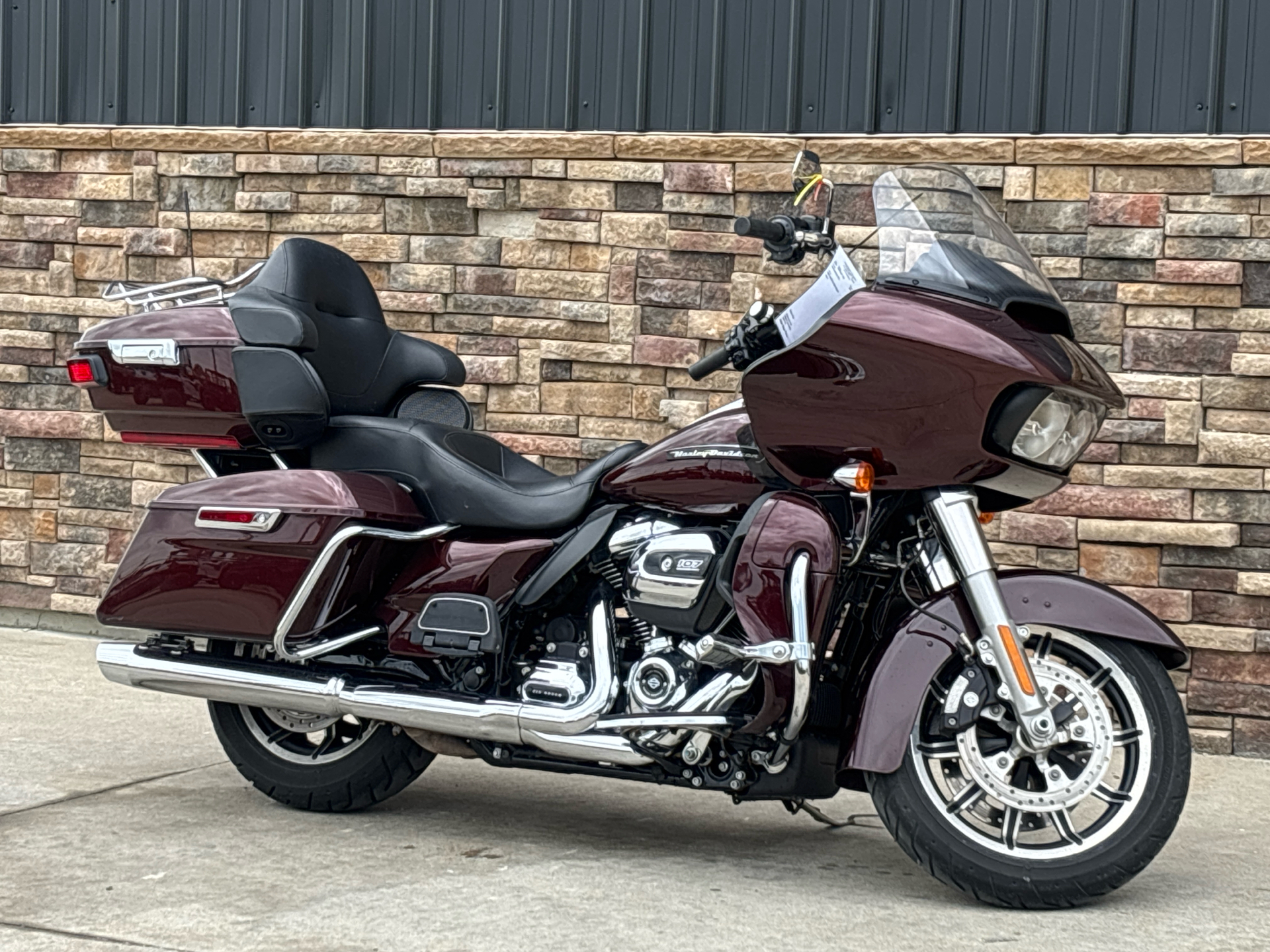 2018 Harley-Davidson Road Glide® Ultra in Columbia, Missouri - Photo 3