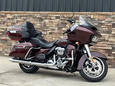 2018 Harley-Davidson Road Glide® Ultra in Columbia, Missouri - Photo 3