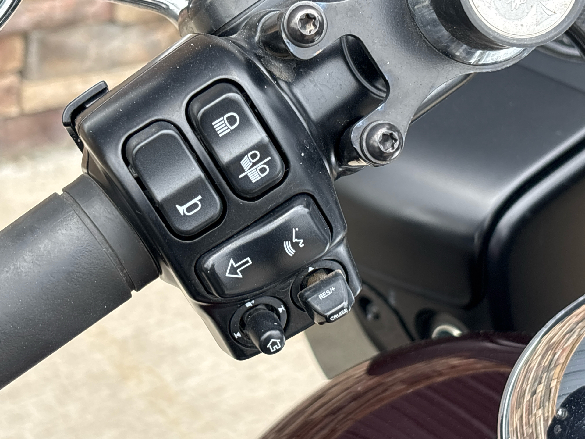 2018 Harley-Davidson Road Glide® Ultra in Columbia, Missouri - Photo 9