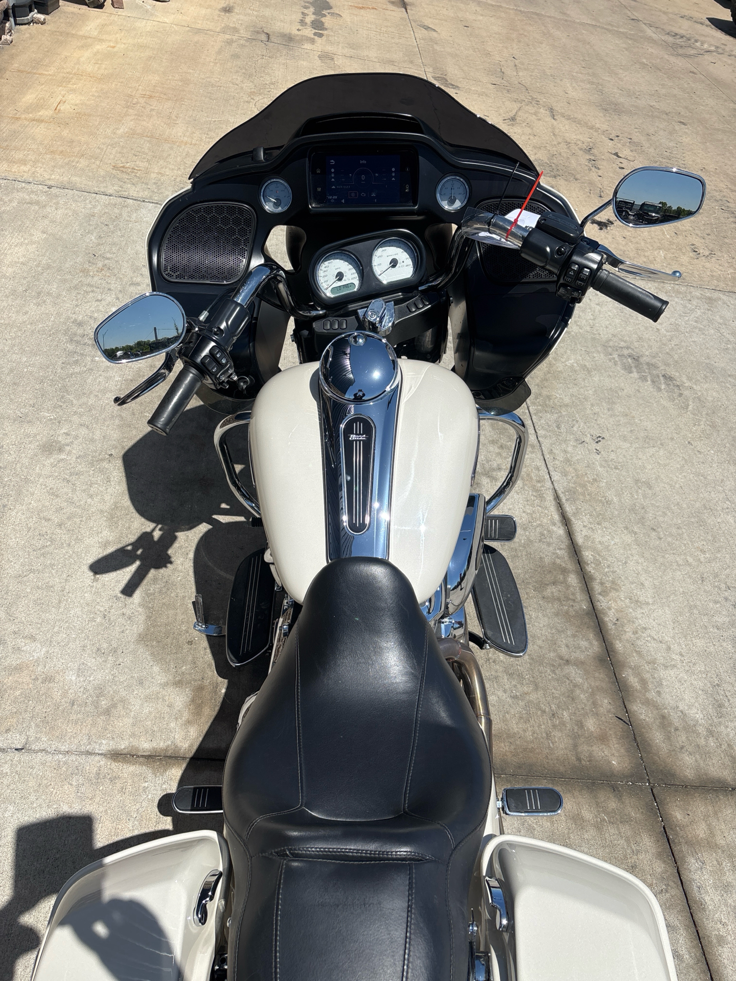 2022 Harley-Davidson Road Glide® in Columbia, Missouri - Photo 10