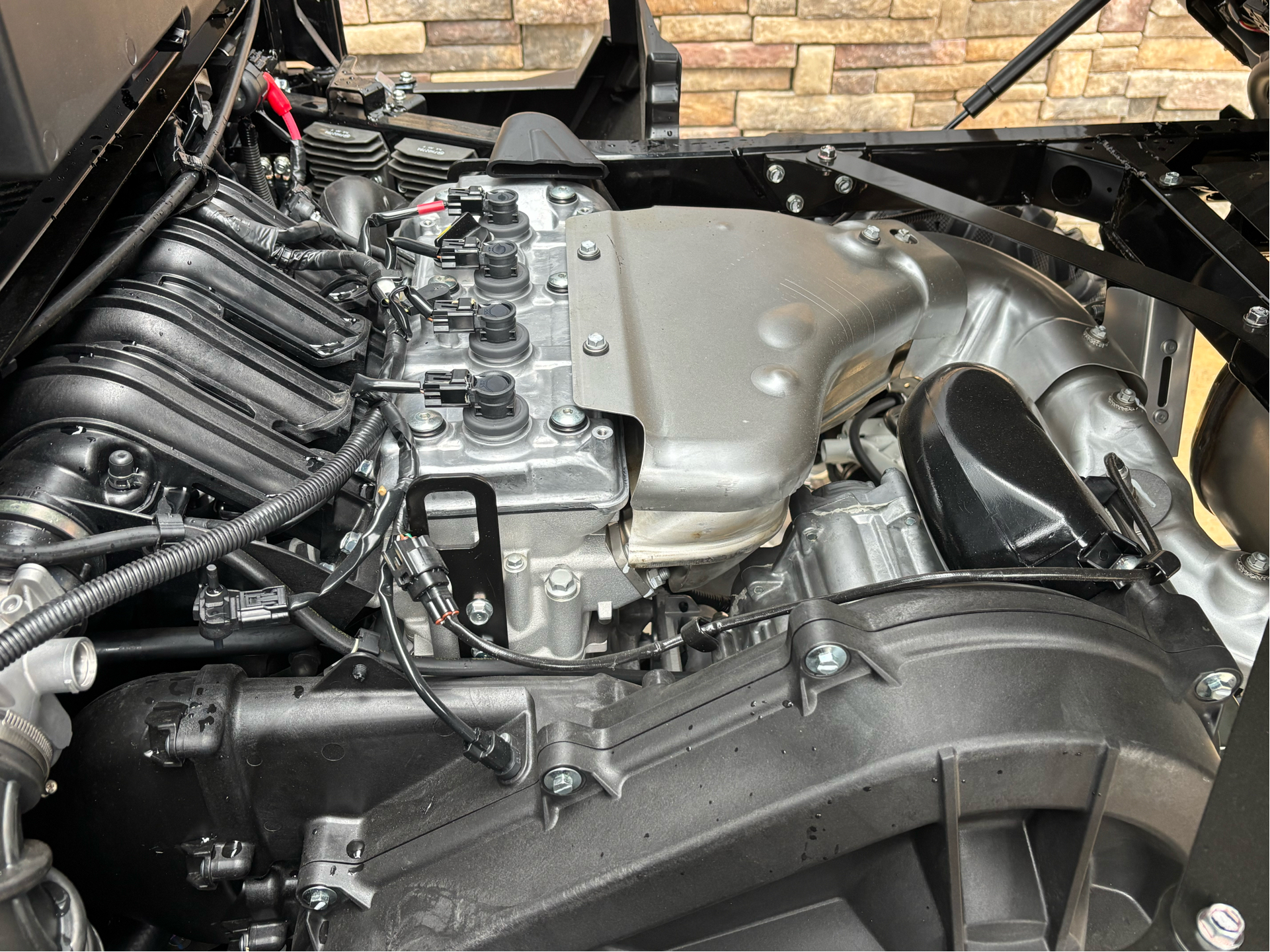 2025 Kawasaki RIDGE XR CREW Limited HVAC in Columbia, Missouri - Photo 18