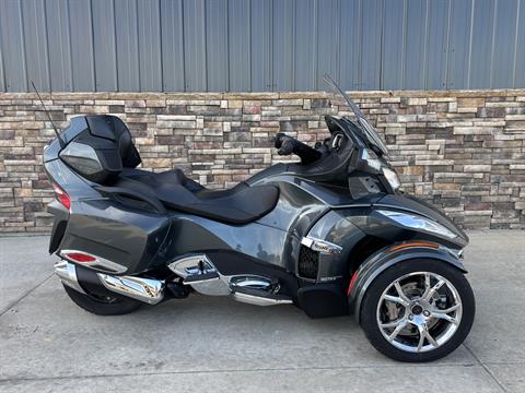 2019 Can-Am Spyder RT Limited in Columbia, Missouri - Photo 14