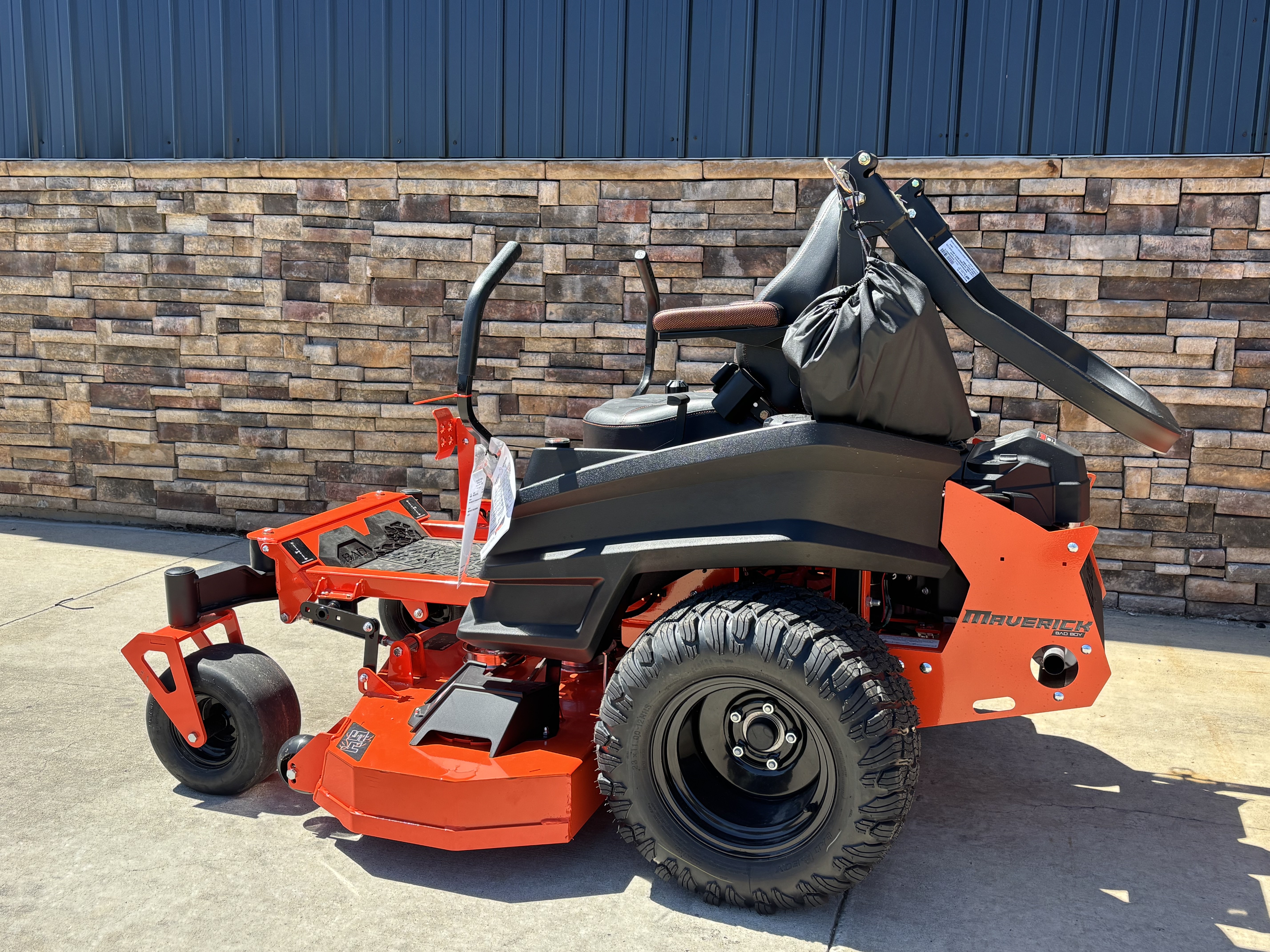 2026 Bad Boy Mowers Maverick 54 in. Kawasaki FS730V 24 hp in Columbia, Missouri - Photo 2