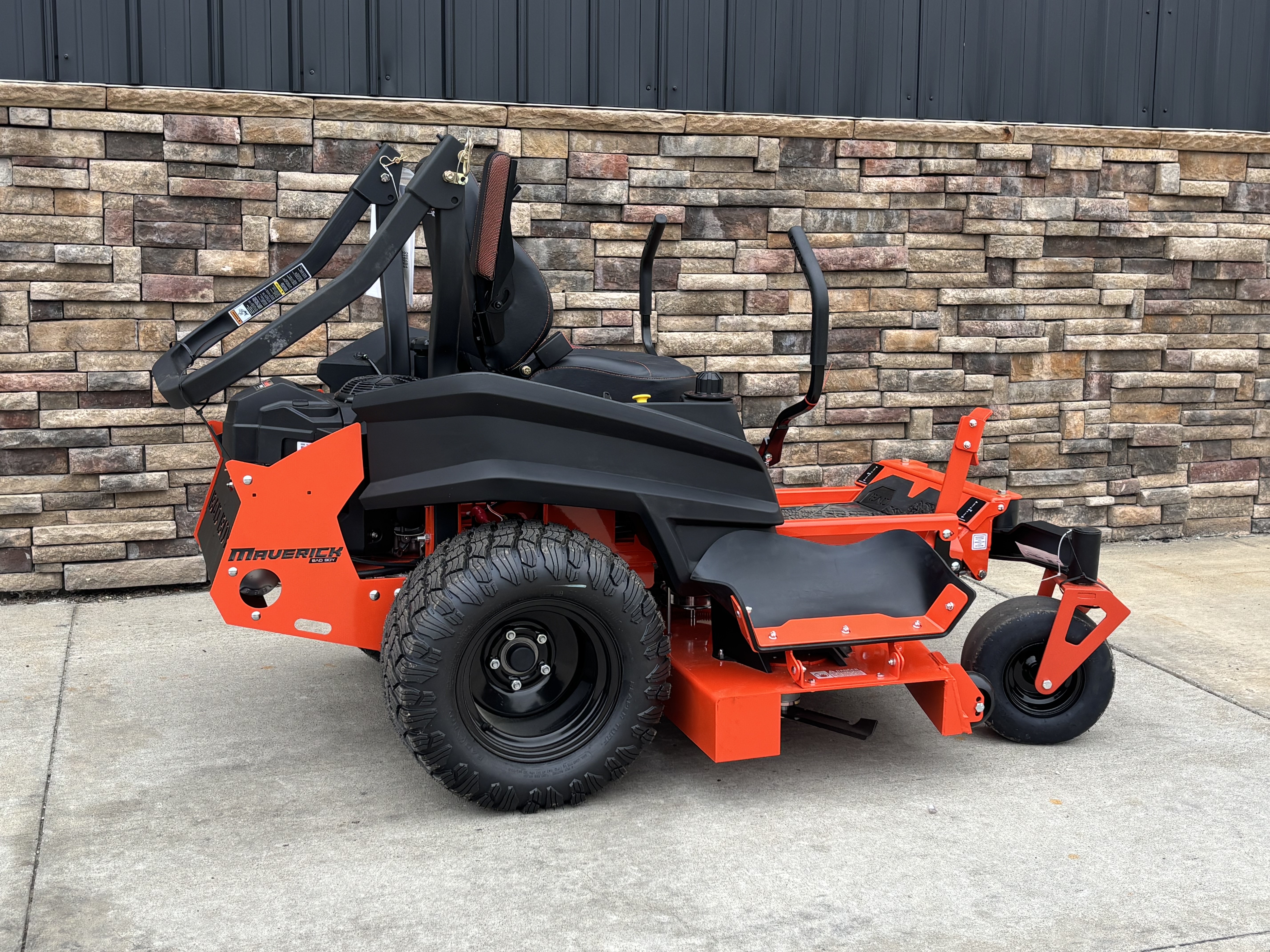 2026 Bad Boy Mowers Maverick 54 in. Kawasaki FS730V 24 hp in Columbia, Missouri - Photo 3