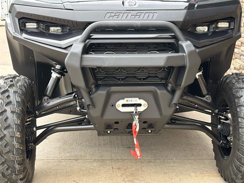 2026 Can-Am Defender MAX XT CAB HD11 in Columbia, Missouri - Photo 16