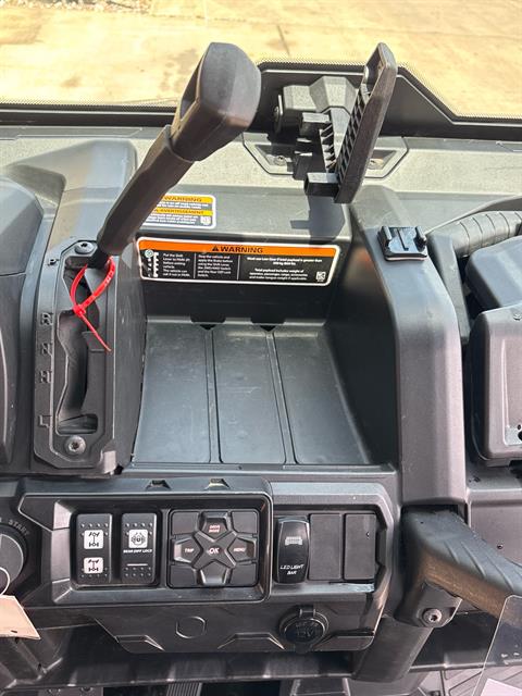 2023 Can-Am Defender MAX XT HD10 in Columbia, Missouri - Photo 8