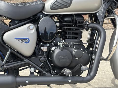 2024 Royal Enfield Classic 350 in Columbia, Missouri - Photo 4