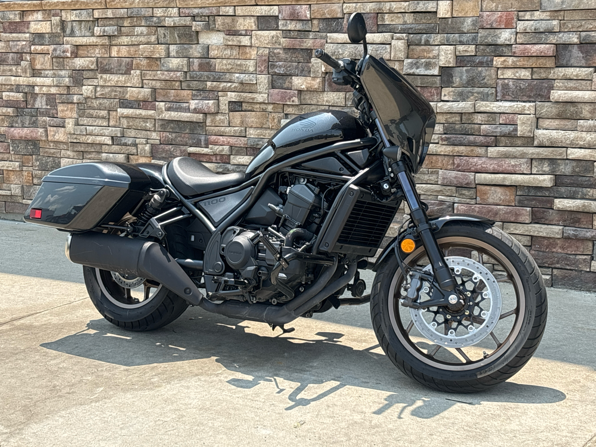2024 Honda Rebel 1100T DCT in Columbia, Missouri - Photo 2