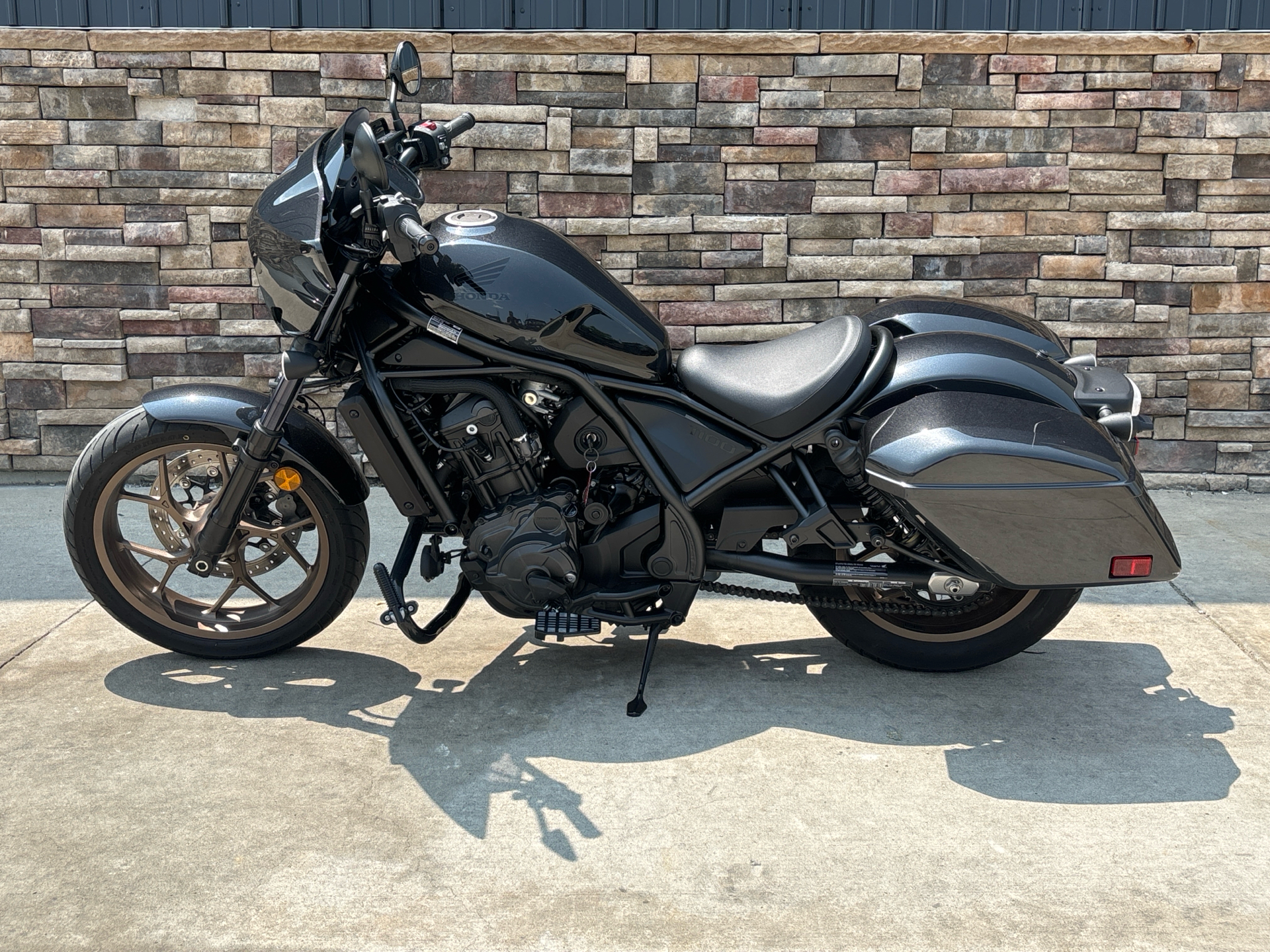 2024 Honda Rebel 1100T DCT in Columbia, Missouri - Photo 12
