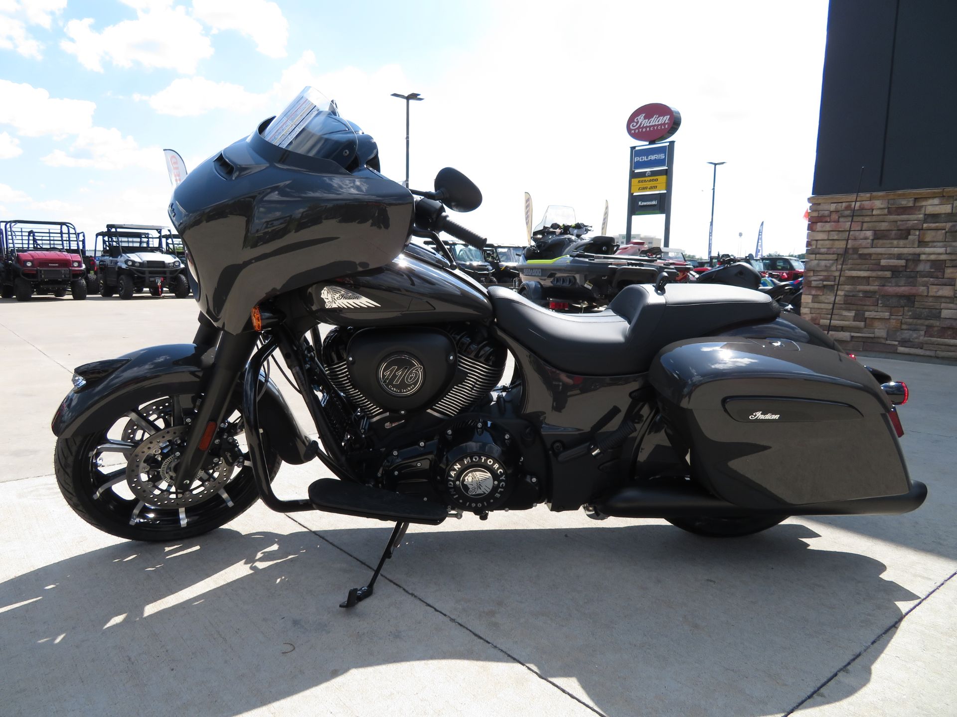 2024 Indian Motorcycle Chieftain® Dark Horse® in Columbia, Missouri - Photo 4