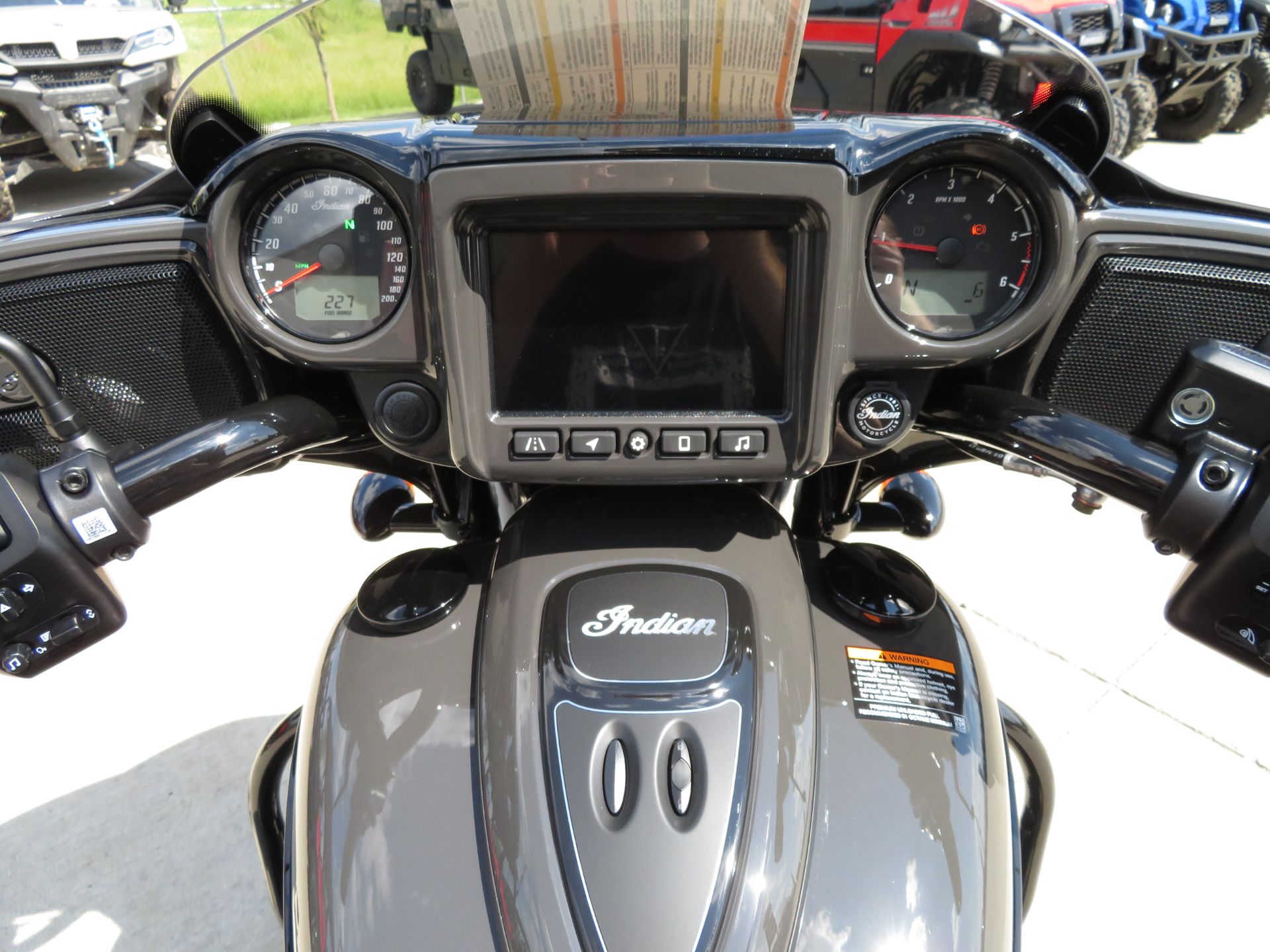 2024 Indian Motorcycle Chieftain® Dark Horse® in Columbia, Missouri - Photo 11