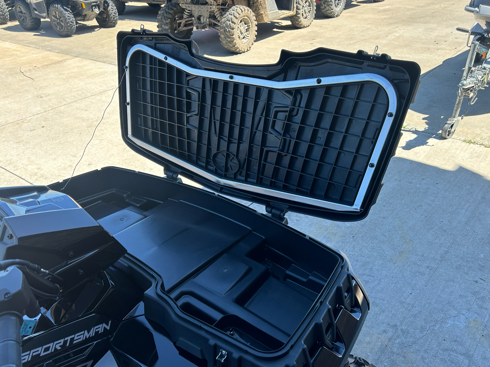 2024 Polaris Sportsman Touring 850 in Columbia, Missouri - Photo 4