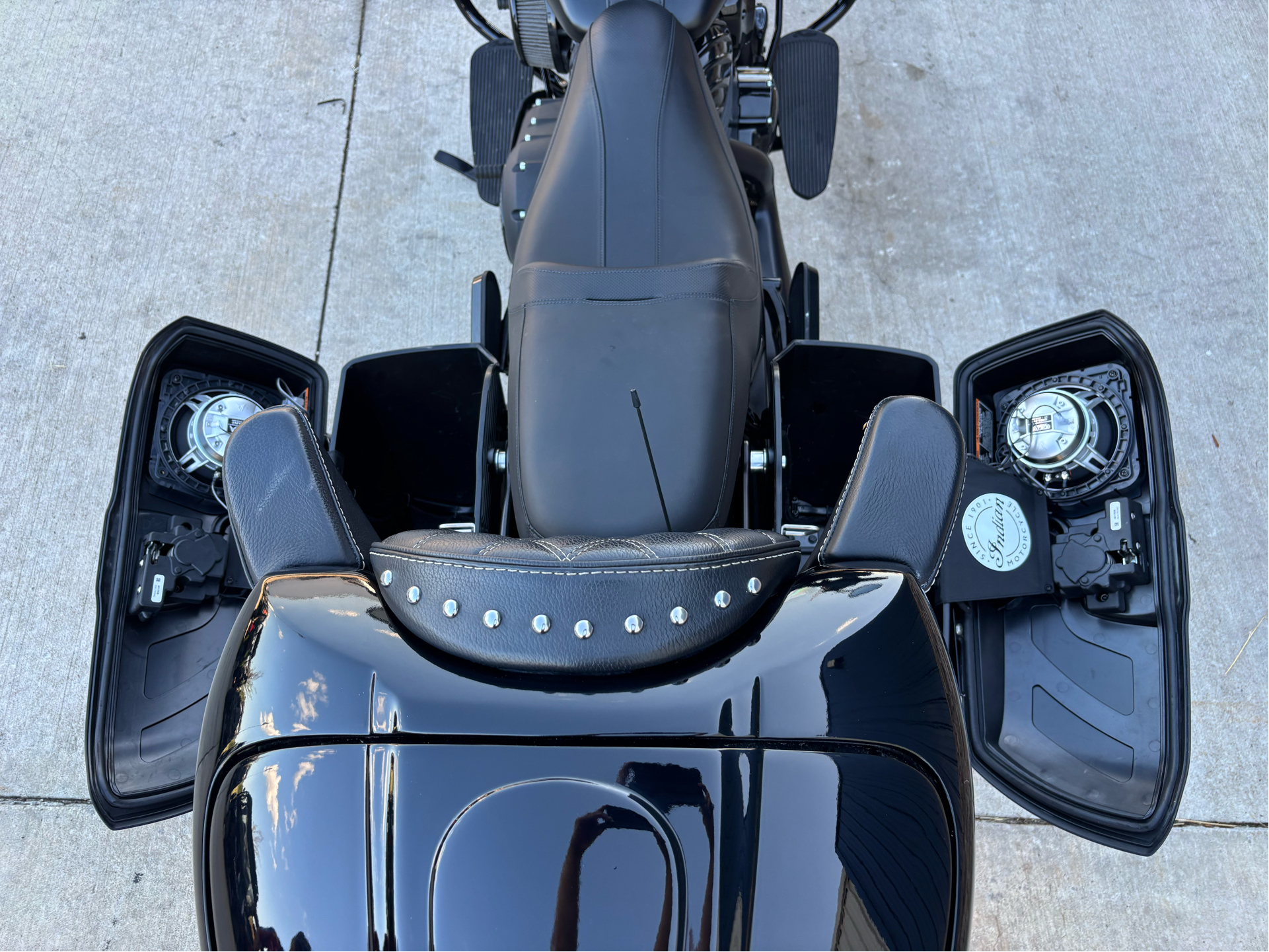 2020 Indian Motorcycle Chieftain® Dark Horse® in Columbia, Missouri - Photo 8