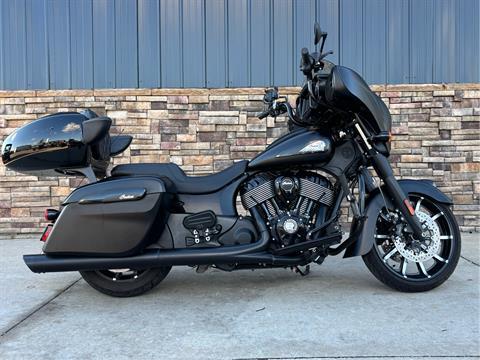 2020 Indian Motorcycle Chieftain® Dark Horse® in Columbia, Missouri - Photo 15