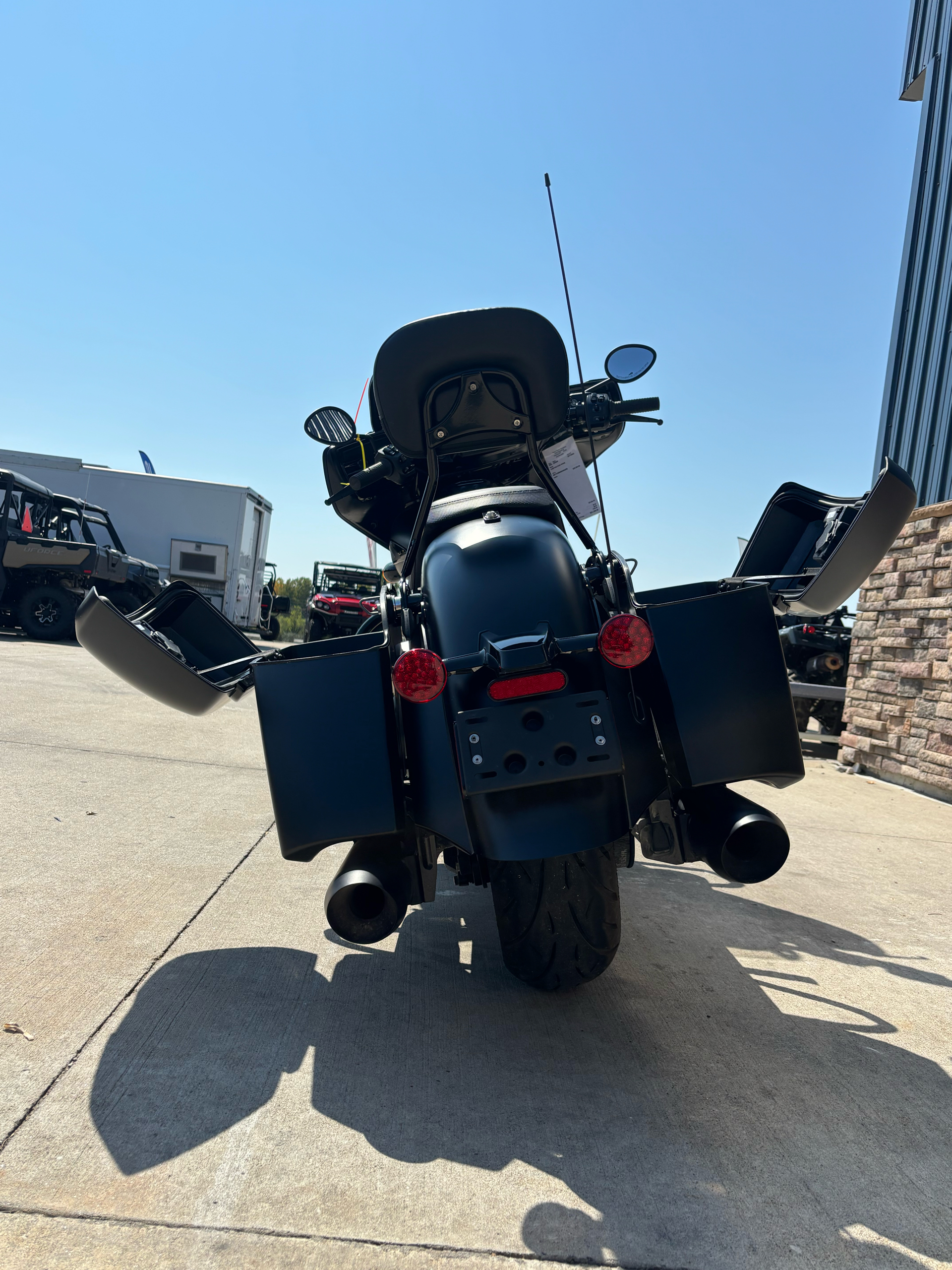 2022 Indian Motorcycle Chieftain® Dark Horse® in Columbia, Missouri - Photo 6
