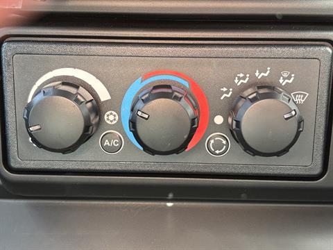 2026 Can-Am Defender MAX Limited HD11 in Columbia, Missouri - Photo 12