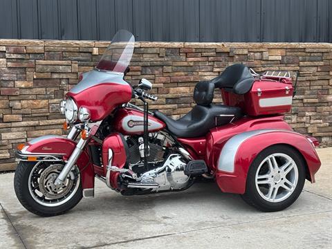 2005 Harley-Davidson FLHTC/FLHTCI Electra Glide® Classic in Columbia, Missouri - Photo 2