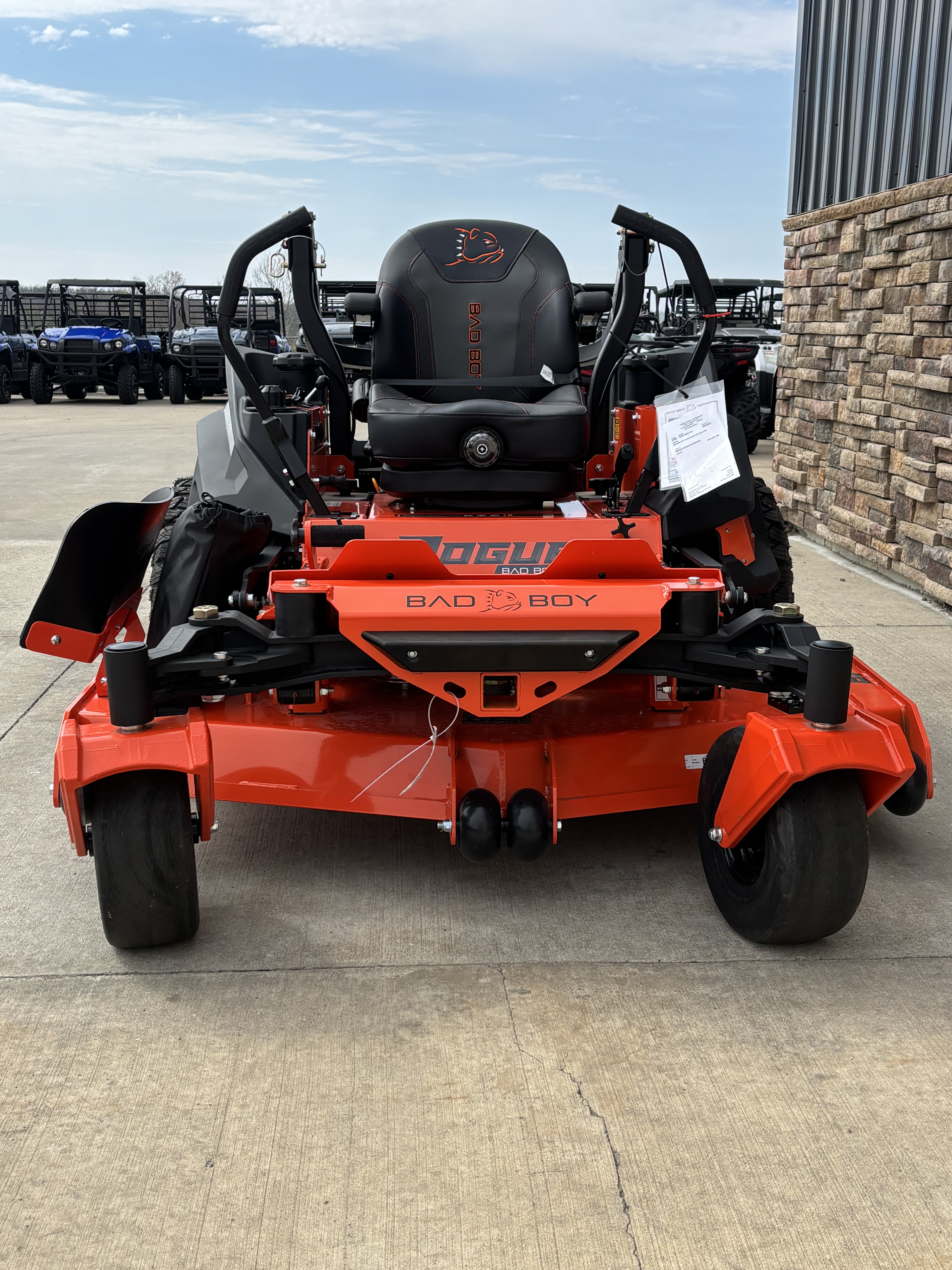 2026 Bad Boy Mowers Rogue 61 in. Kawasaki FX1000V EFI 38.5 hp in Columbia, Missouri - Photo 5