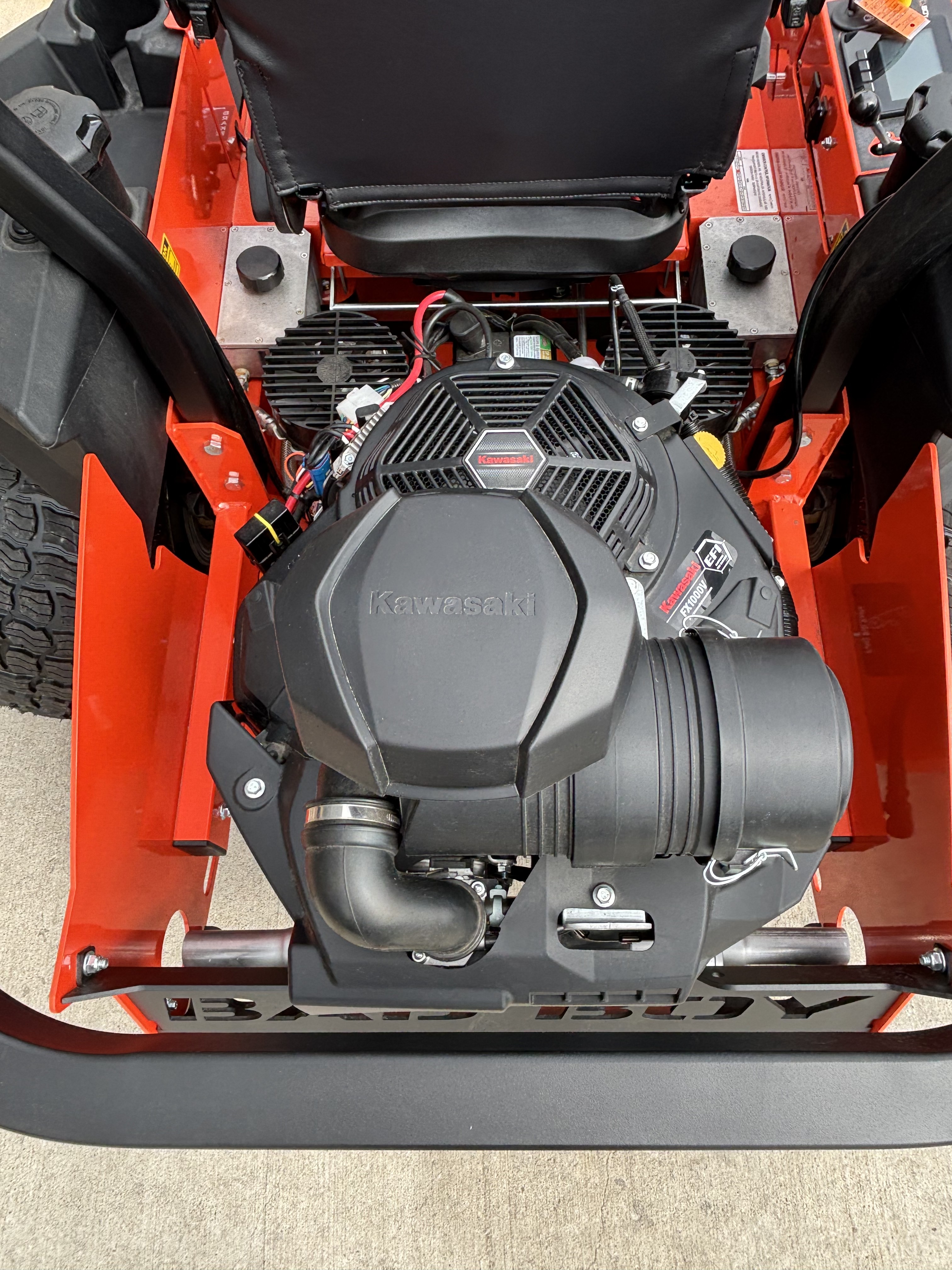 2026 Bad Boy Mowers Rogue 61 in. Kawasaki FX1000V EFI 38.5 hp in Columbia, Missouri - Photo 10
