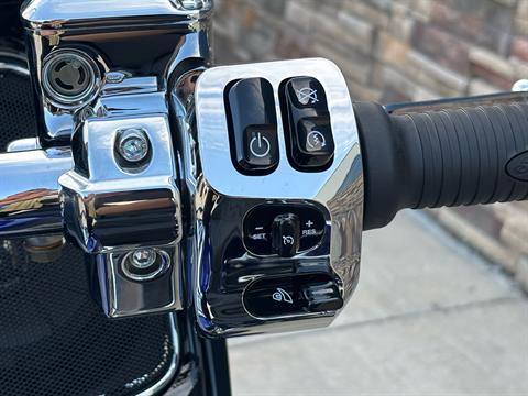 2024 Indian Motorcycle Pursuit® Limited® with PowerBand Audio Package in Columbia, Missouri - Photo 10