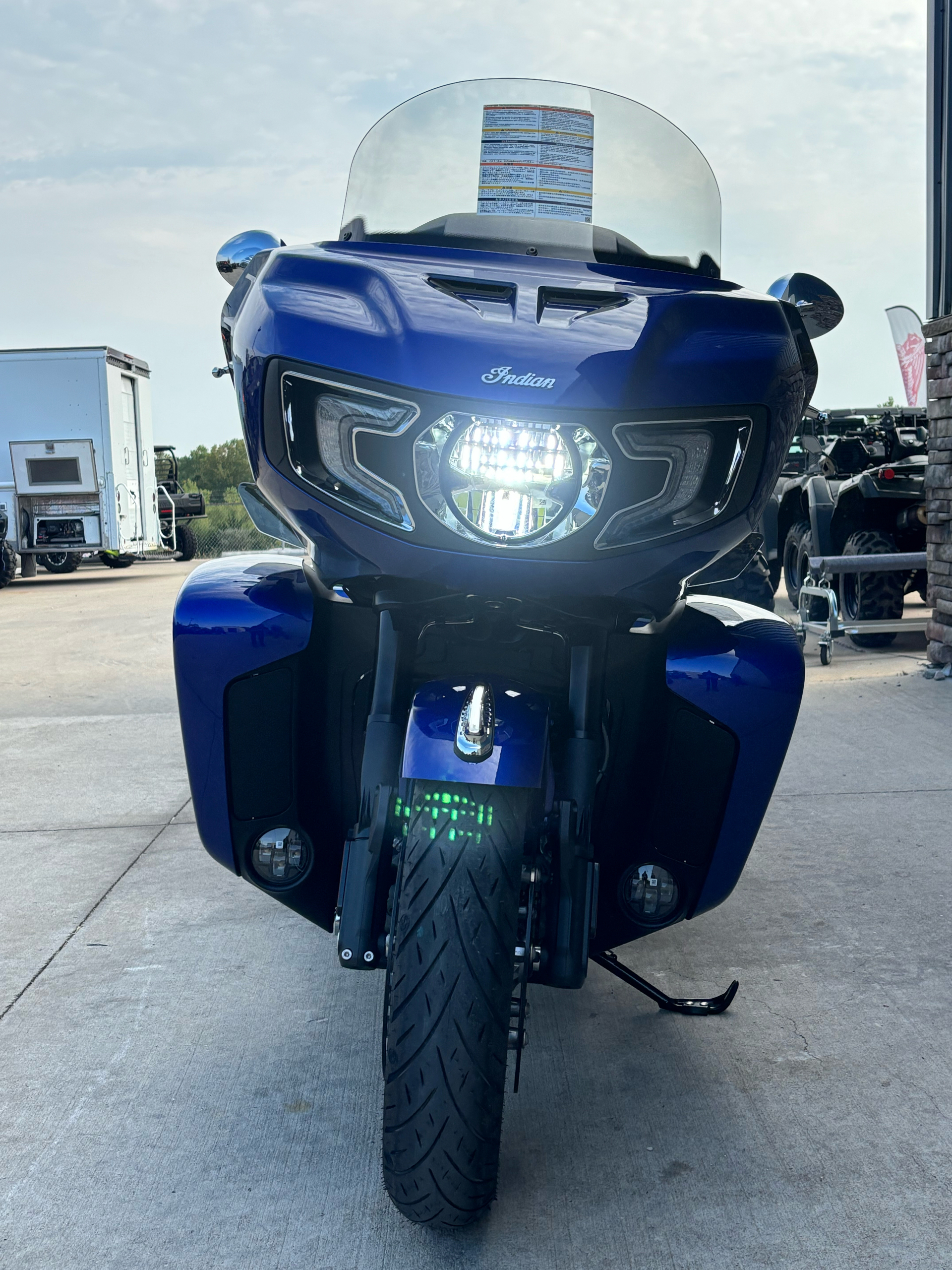 2024 Indian Motorcycle Pursuit® Limited® with PowerBand Audio Package in Columbia, Missouri - Photo 13