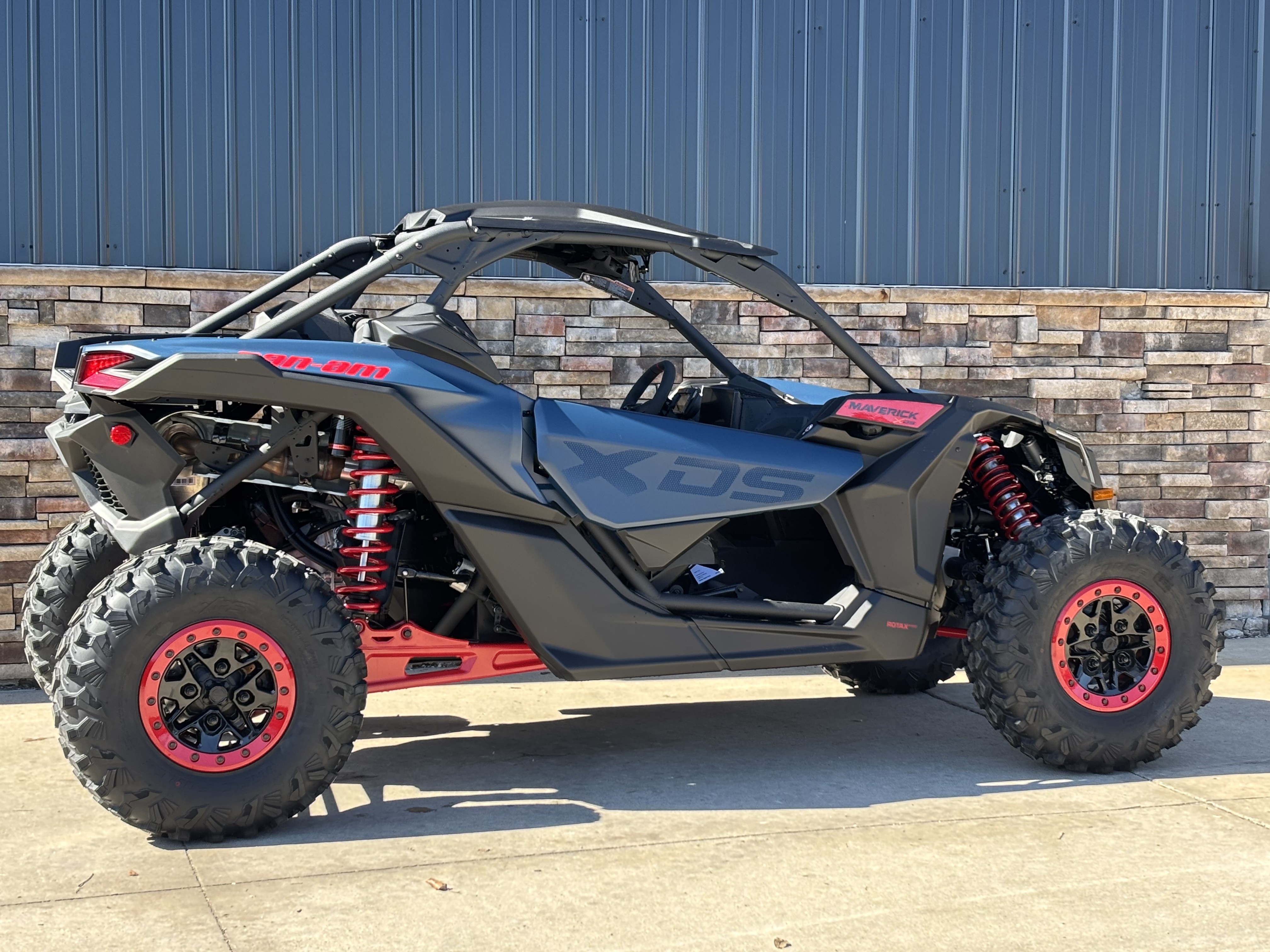 2026 Can-Am Maverick X3 X DS TURBO RR Smart-Shox with 10.25 in. touchscreen display in Columbia, Missouri - Photo 3