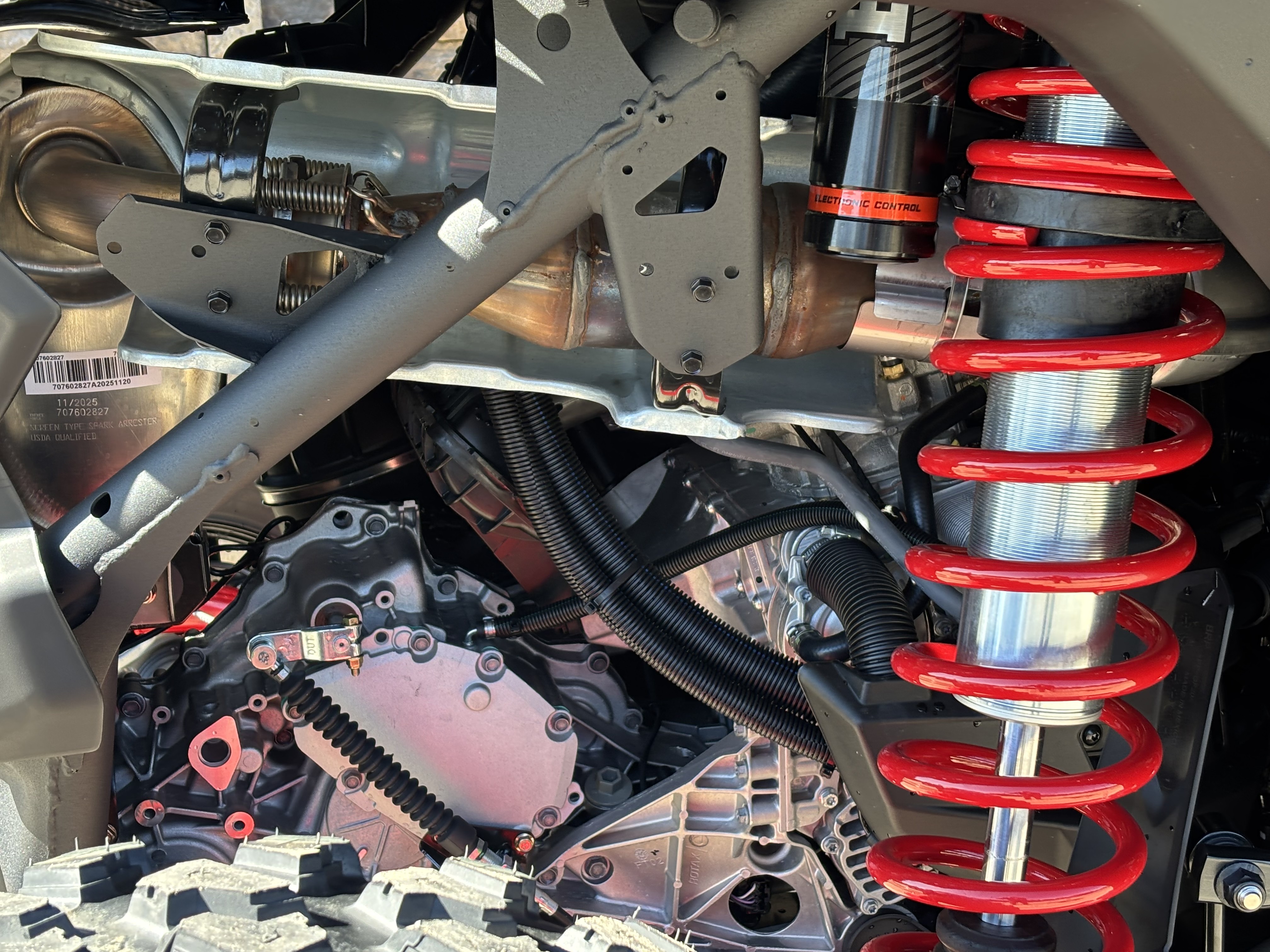 2026 Can-Am Maverick X3 X DS TURBO RR Smart-Shox with 10.25 in. touchscreen display in Columbia, Missouri - Photo 4