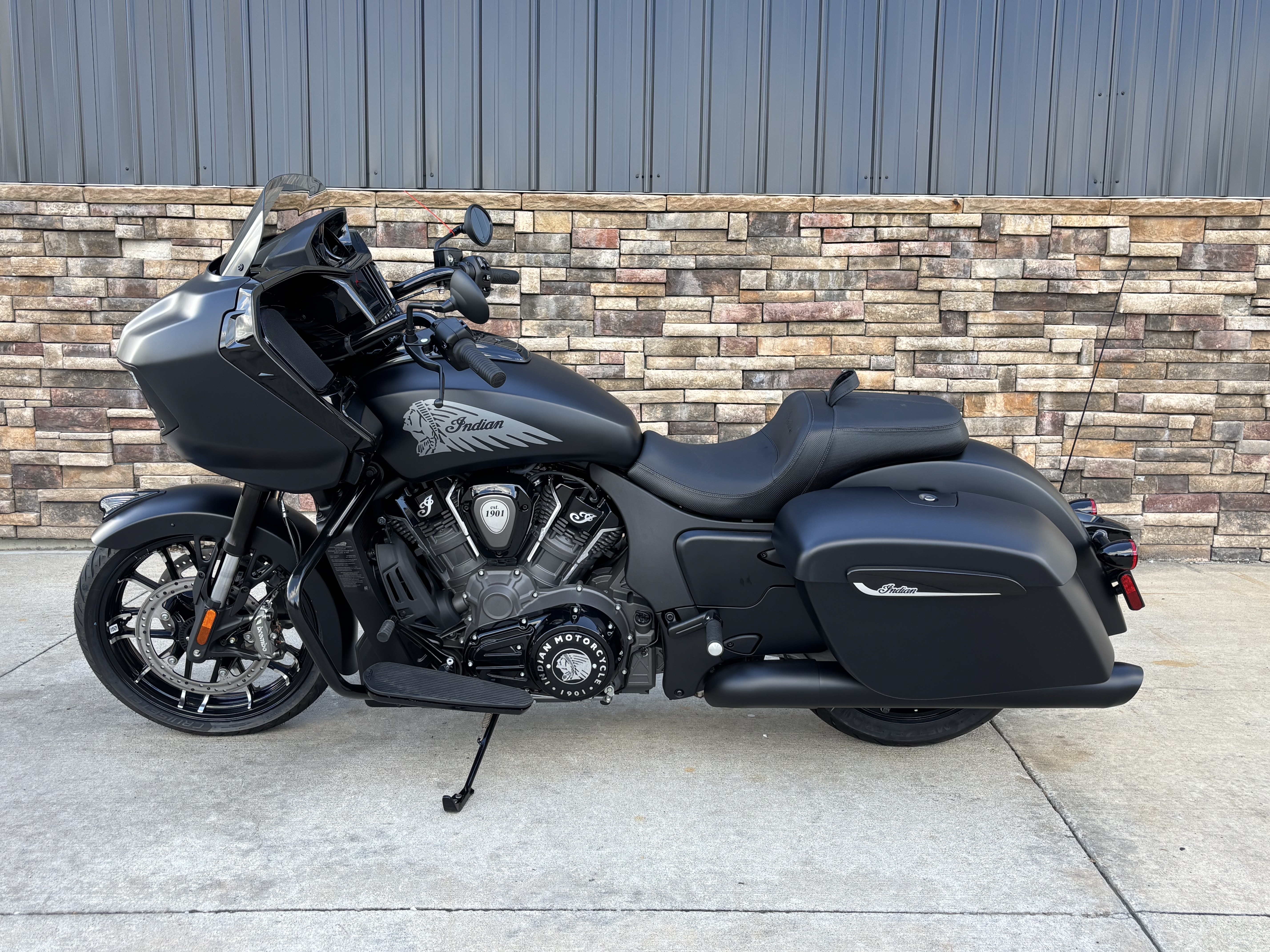 New 2026 Indian Motorcycle Challenger® Dark Horse®, Columbia MO