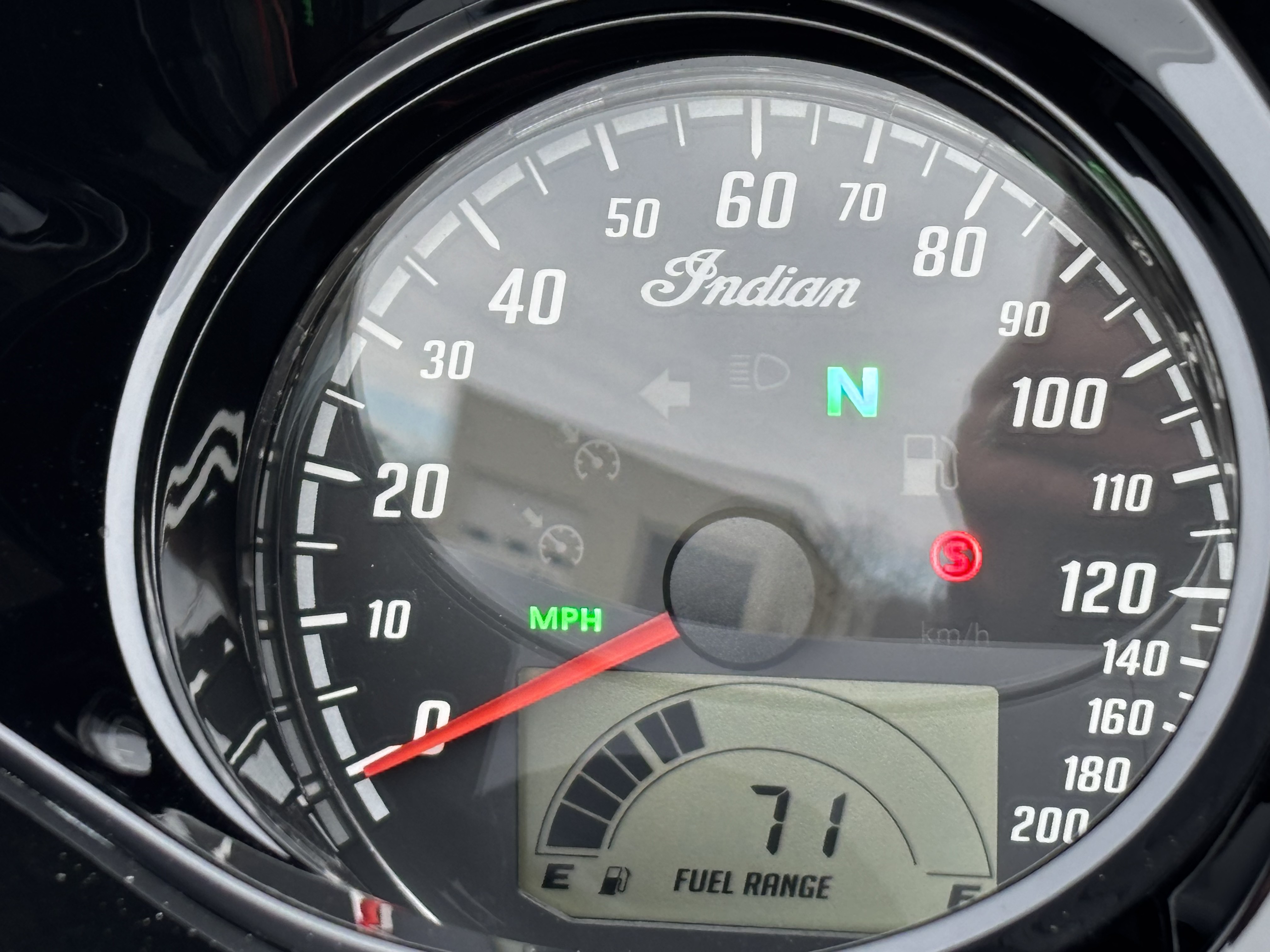 2026 Indian Motorcycle Challenger® Dark Horse® in Columbia, Missouri - Photo 14