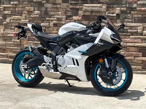 2025 CFMOTO 675SS in Columbia, Missouri - Photo 3